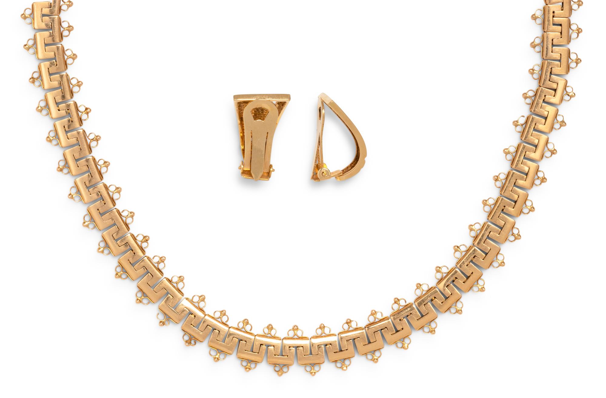 COLLECTION OF YELLOW GOLD JEWELRY