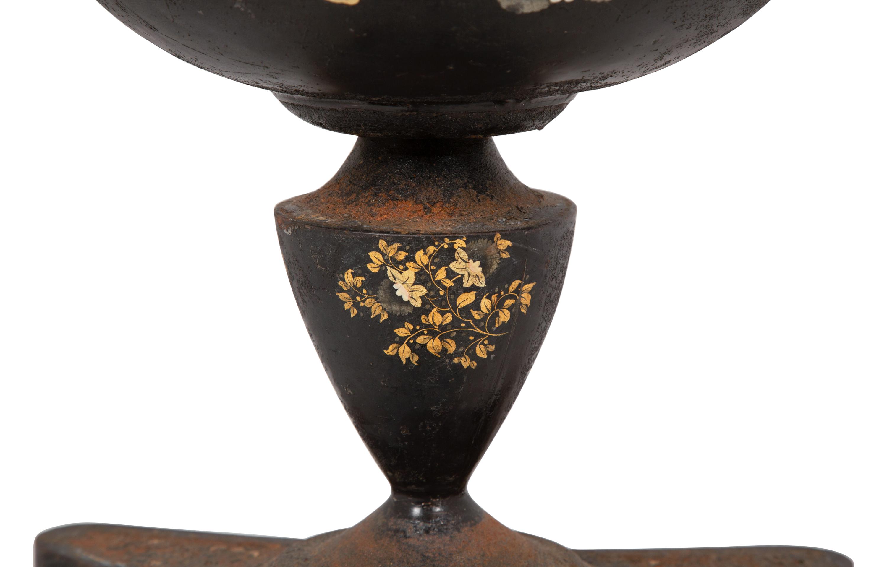 A French Tôle Peinte Jardinière on Stand