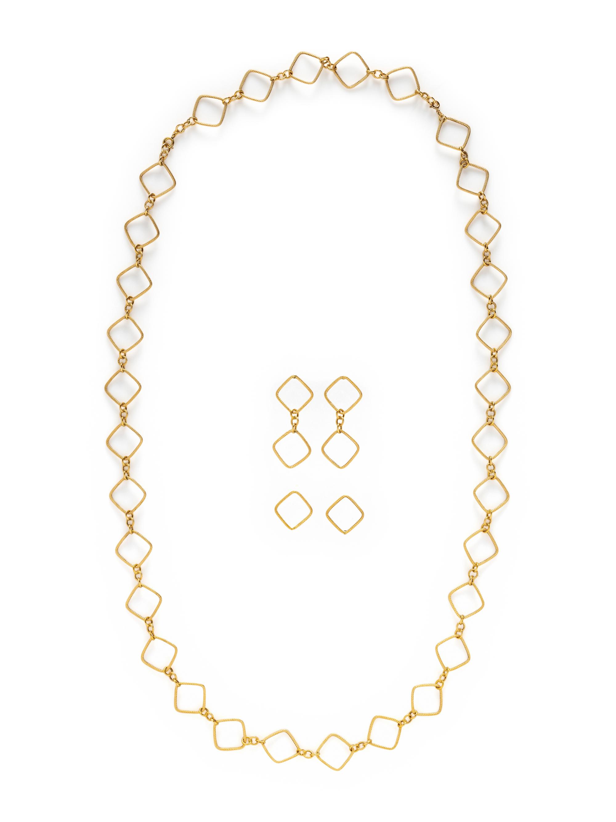YELLOW GOLD JEWELRY SUITE