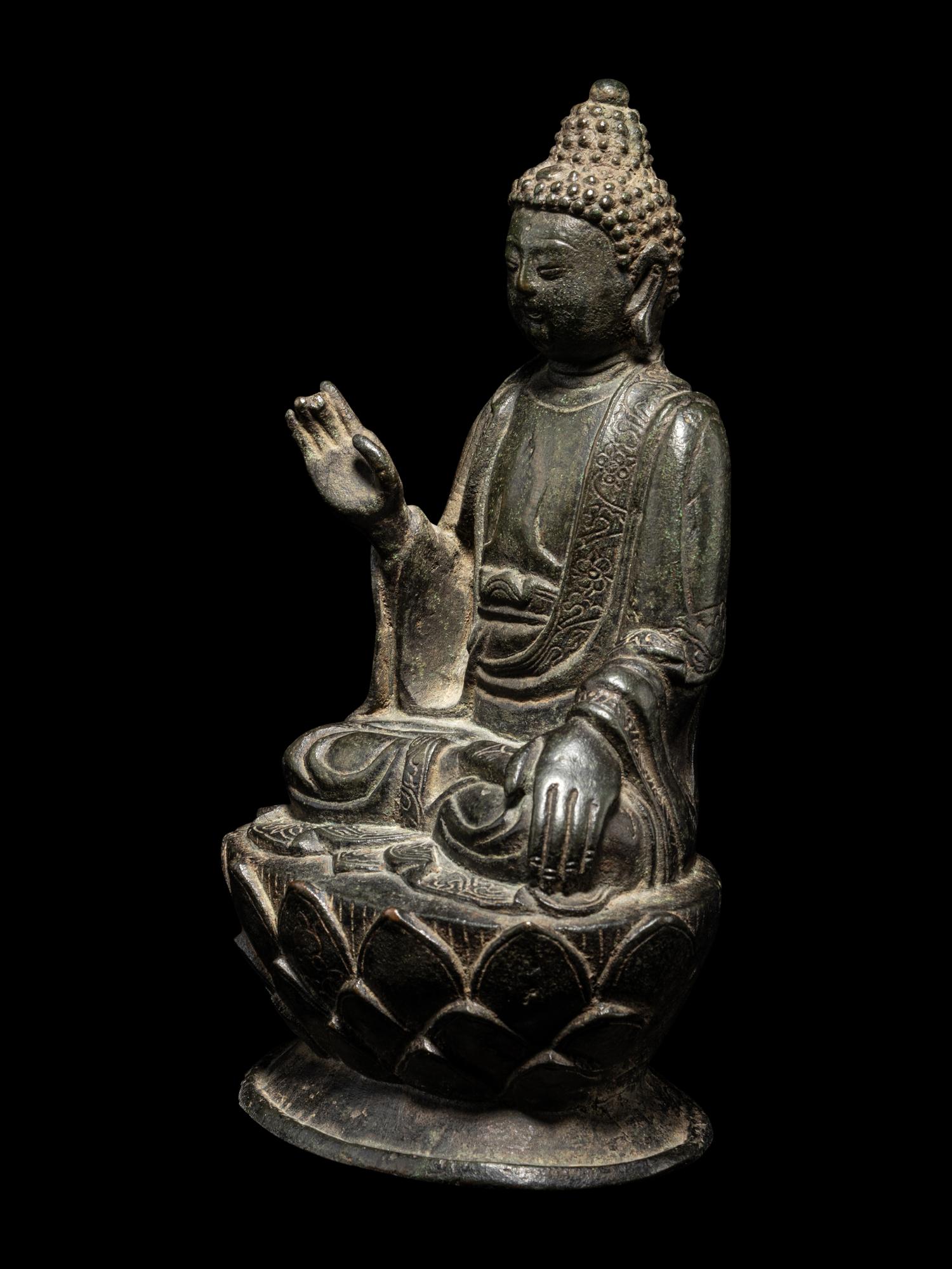 A Bronze Figure of Seated Buddha Shakyamuni