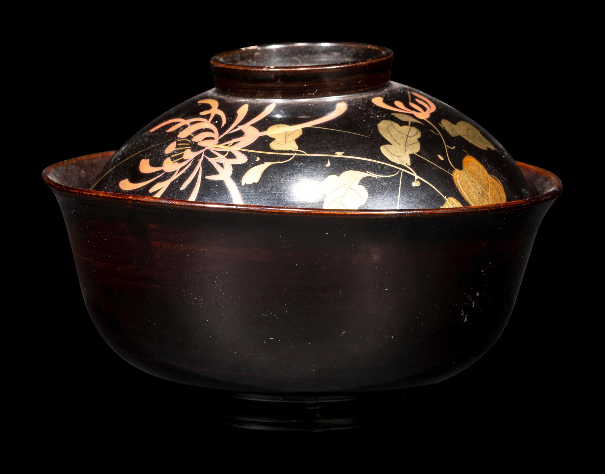 Four Japanese Export Gilt Lacquered Wares