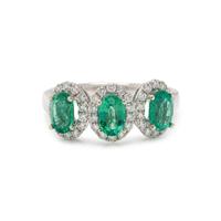 EMERALD AND DIAMOND RING