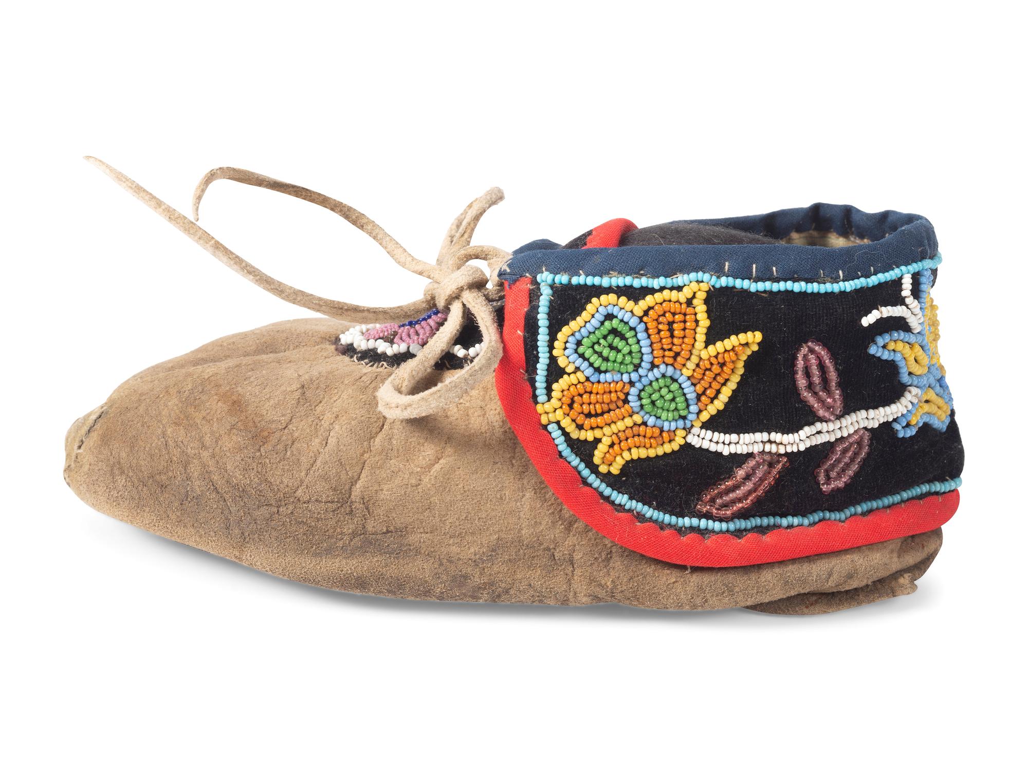 Anishinaabe Beaded Hide Moccasins