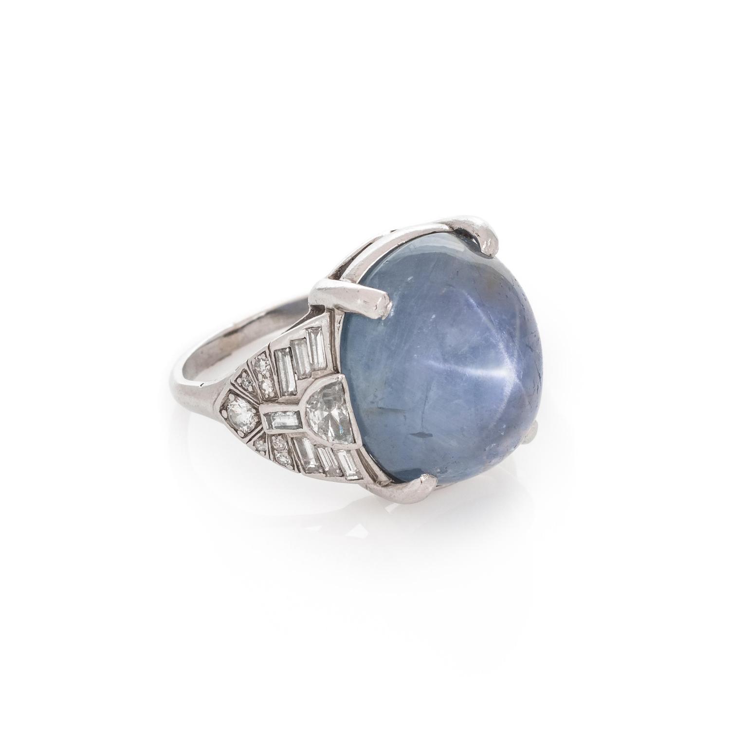 STAR SAPPHIRE AND DIAMOND RING
