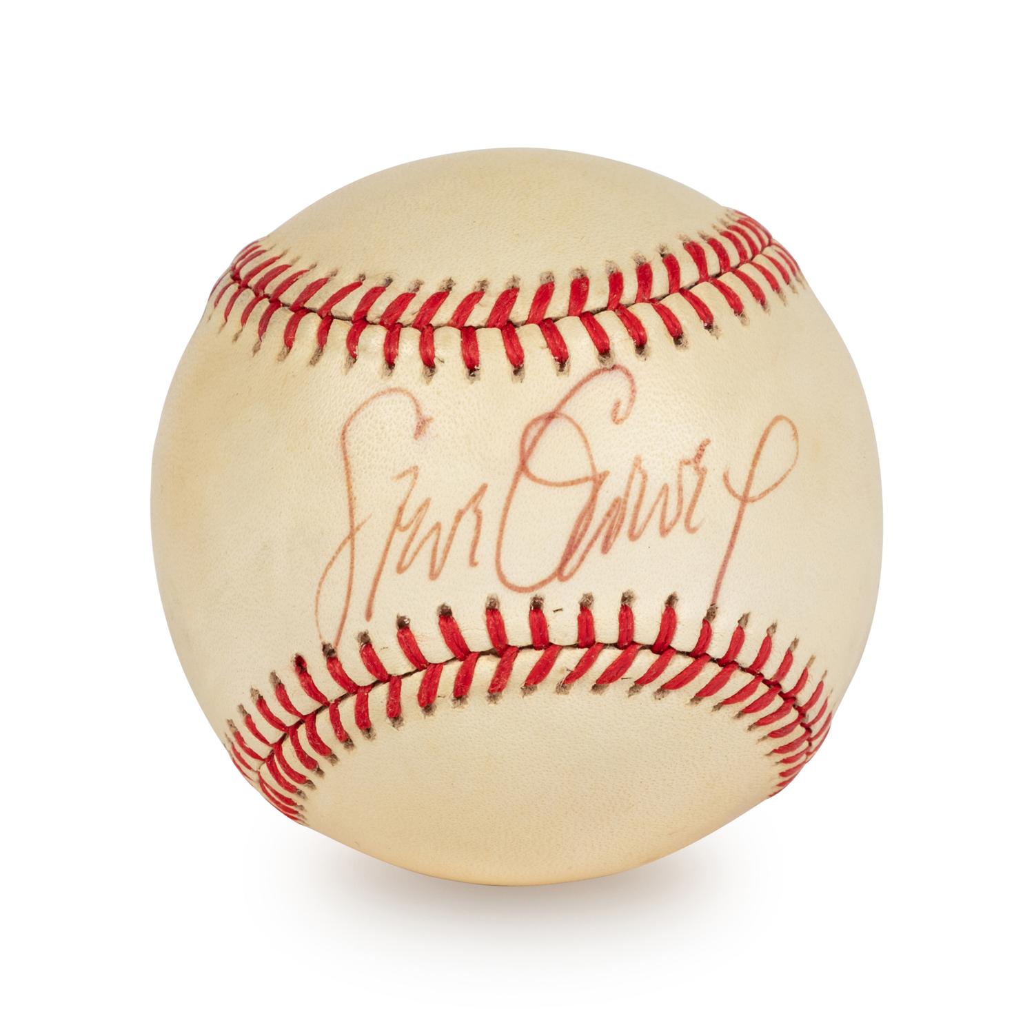 A Group of 19 1980s Stars Signed Autograph Baseballs Including Pete Rose,