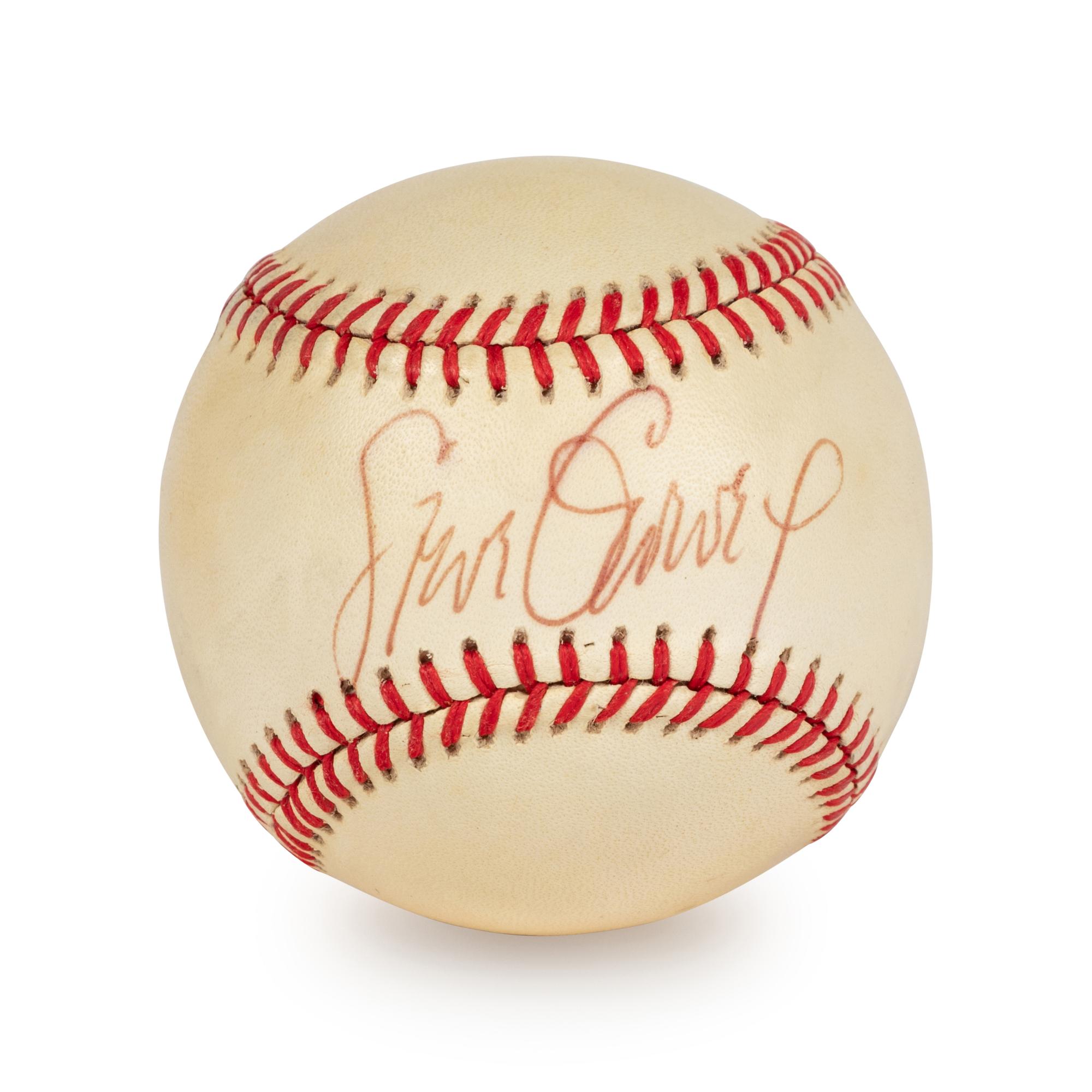 A Group of 19 1980s Stars Signed Autograph Baseballs Including Pete Rose,