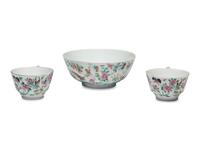 Nine Chinese Export Porcelain Famille Rose and Rose Medallion Articles