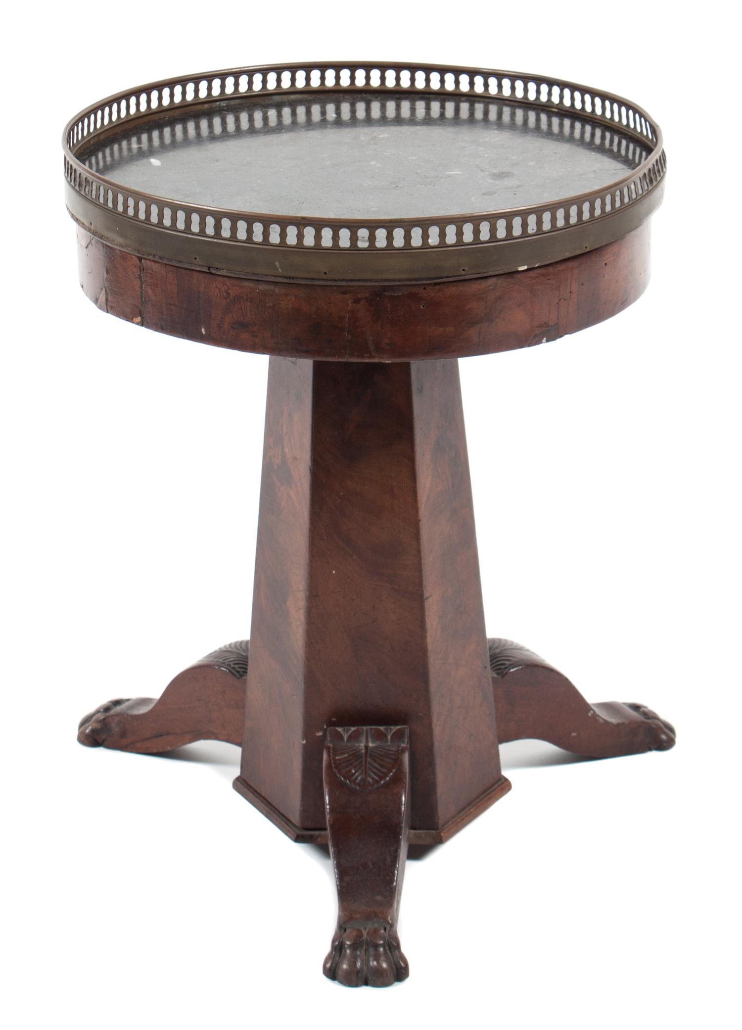 A Louis-Philippe Walnut Gueridon Height 18 x diameter 14 1/2 inches. — 19TH CENTURY