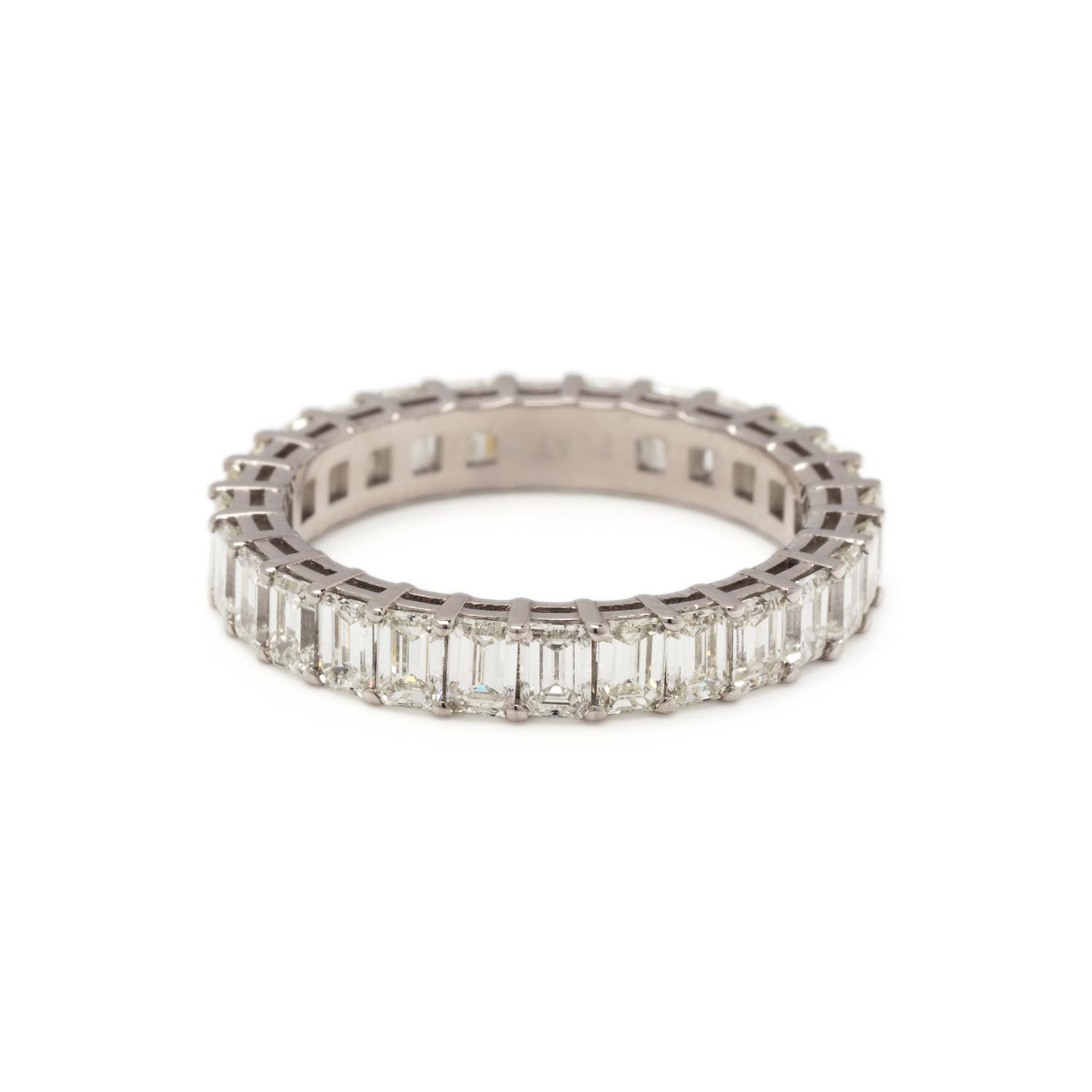 DIAMOND ETERNITY BAND