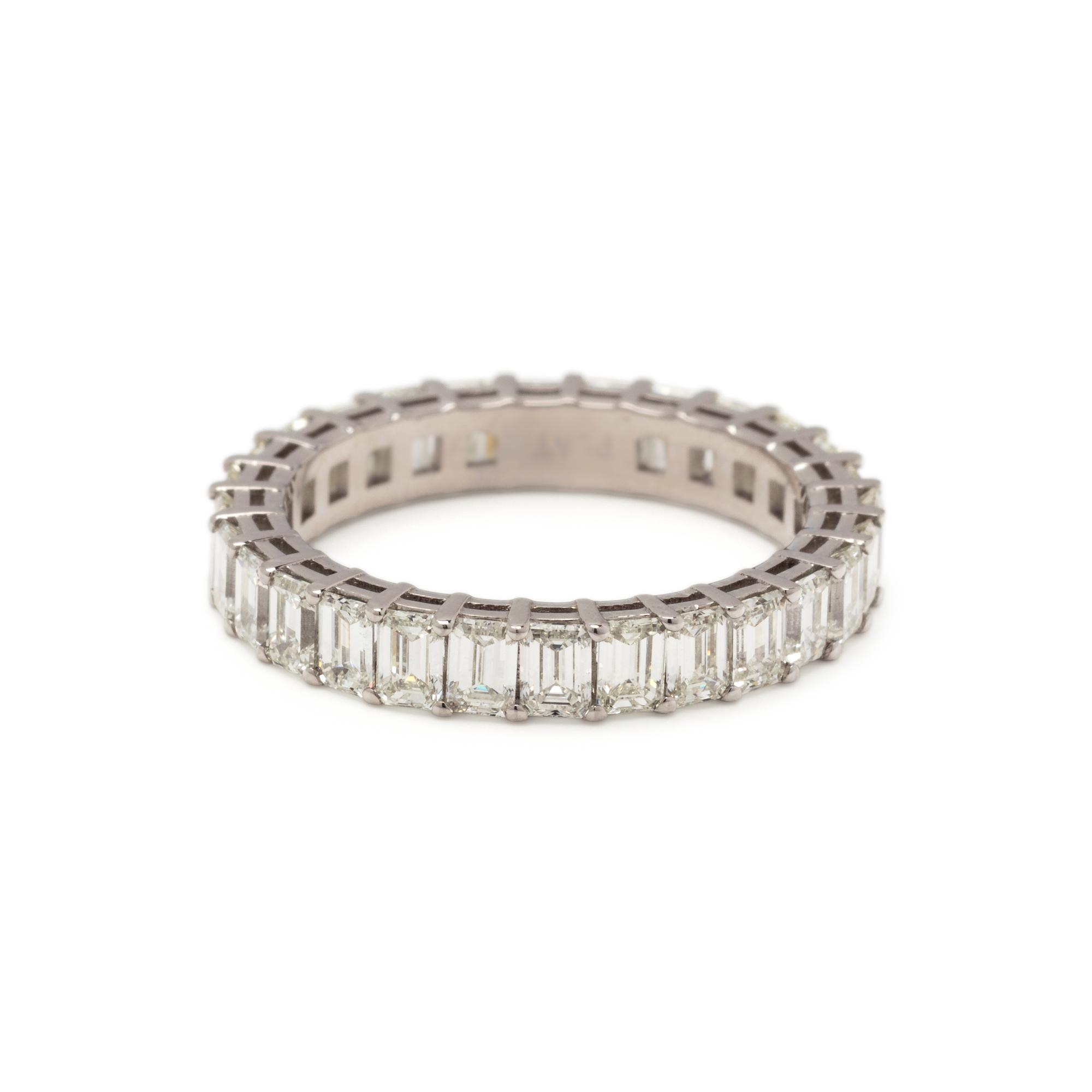 DIAMOND ETERNITY BAND