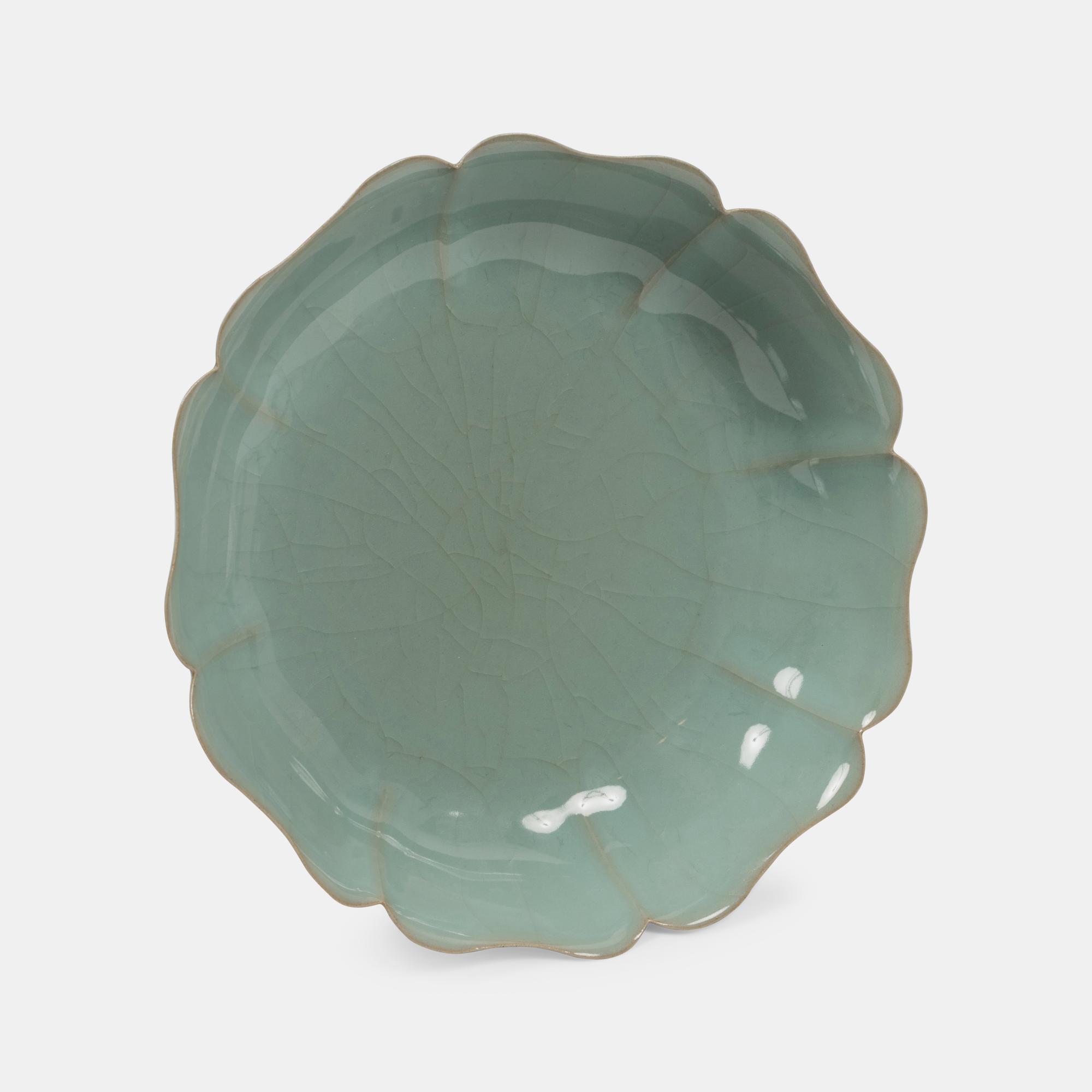 Fluted Dish