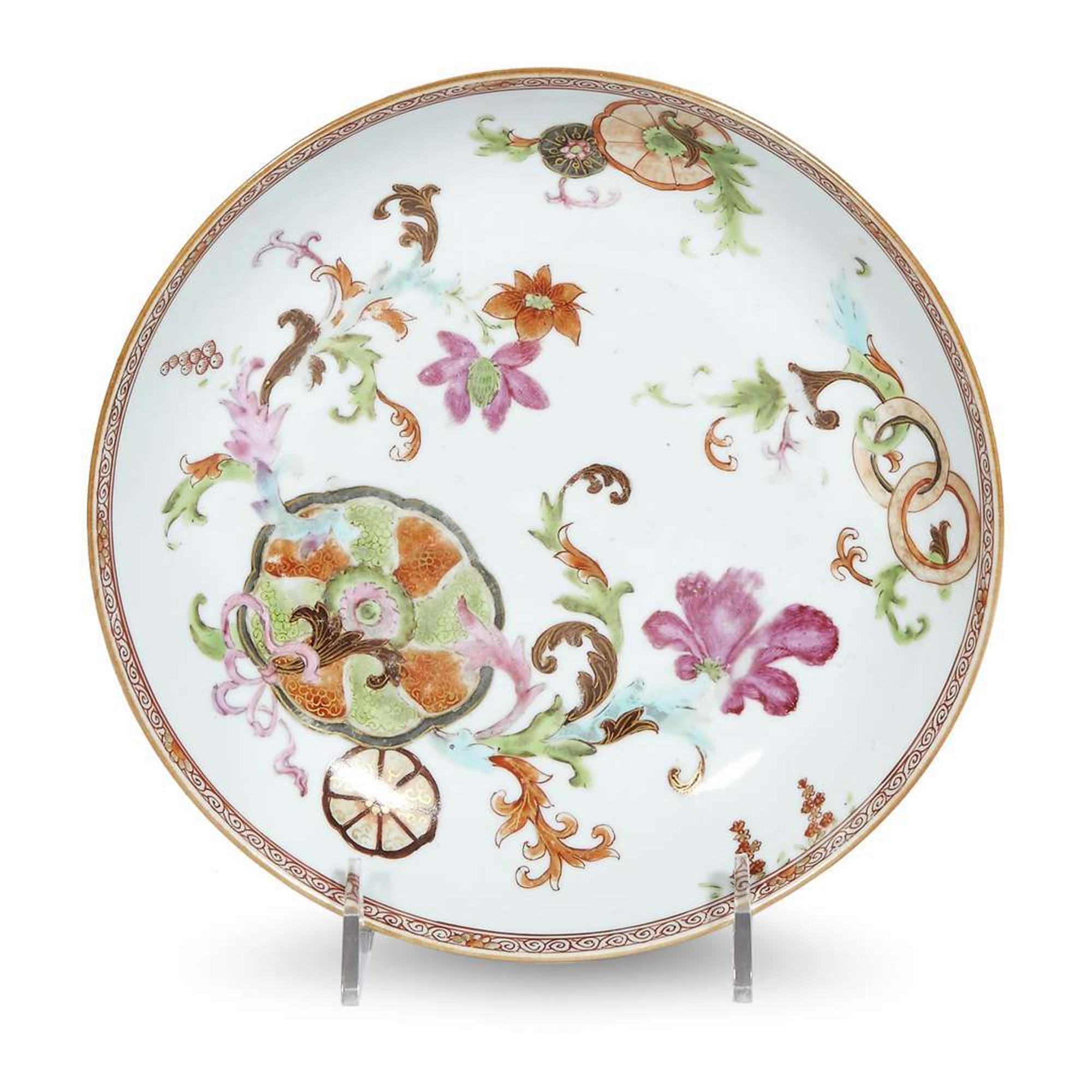 Chinese Export porcelain 'Pseudo Tobacco Leaf' deep dish late 18th century