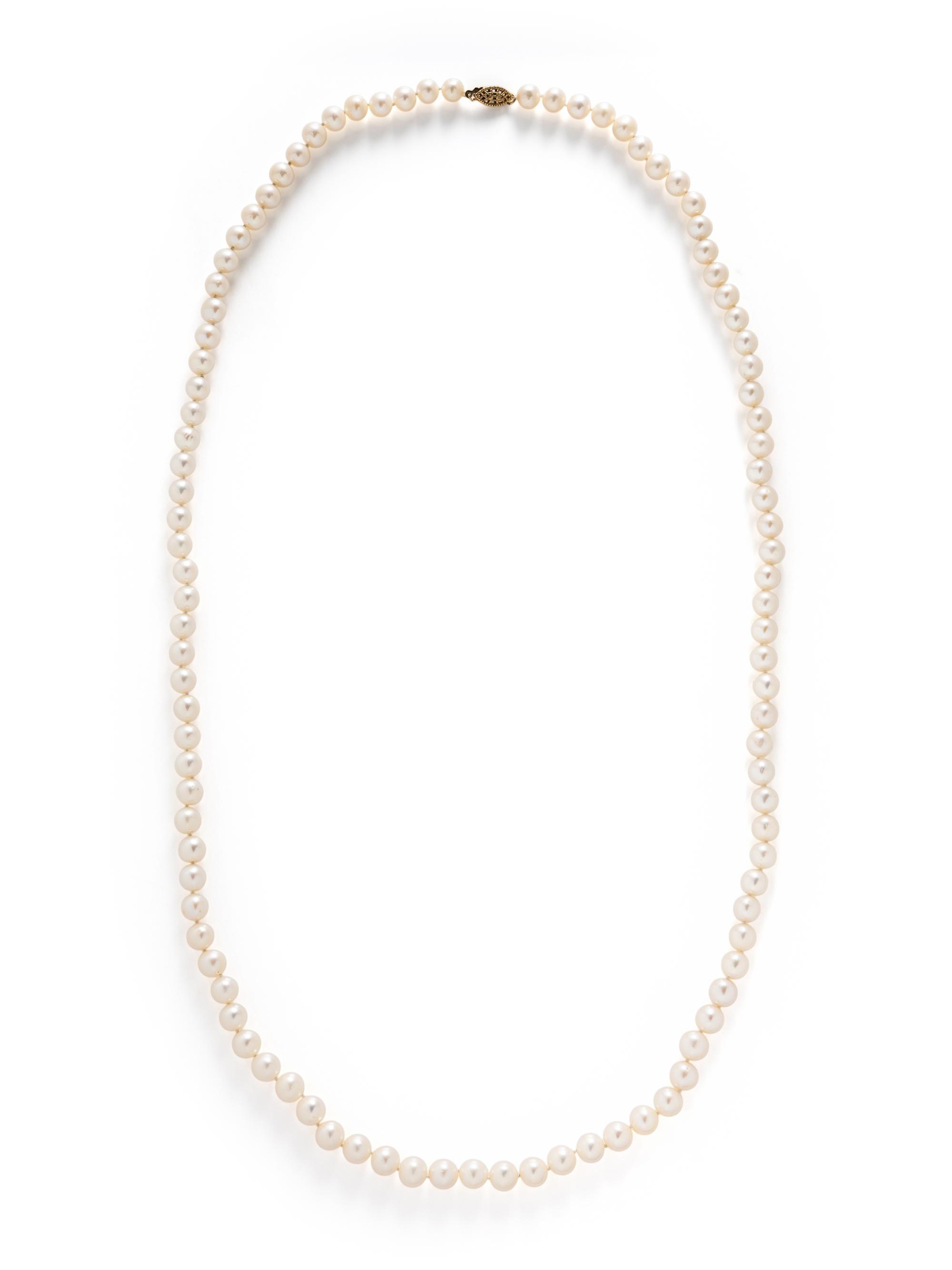 CULTURED PEARL NECKLACE