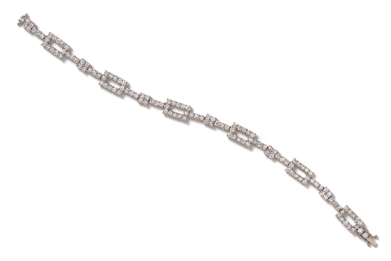 A 14 Karat White Gold and Diamond Bracelet, 8.05 dwts.