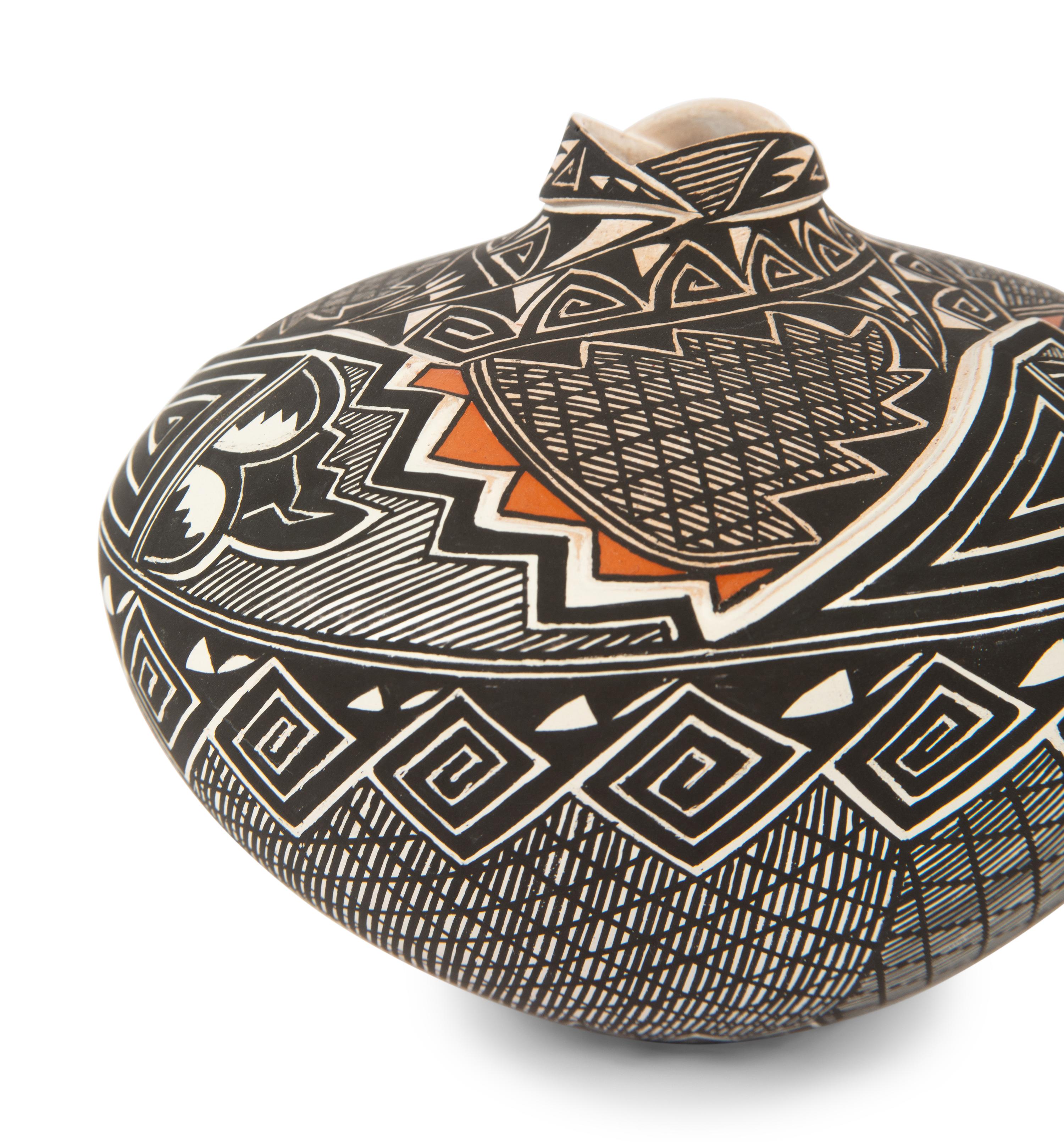 Acoma Fine Line Pottery