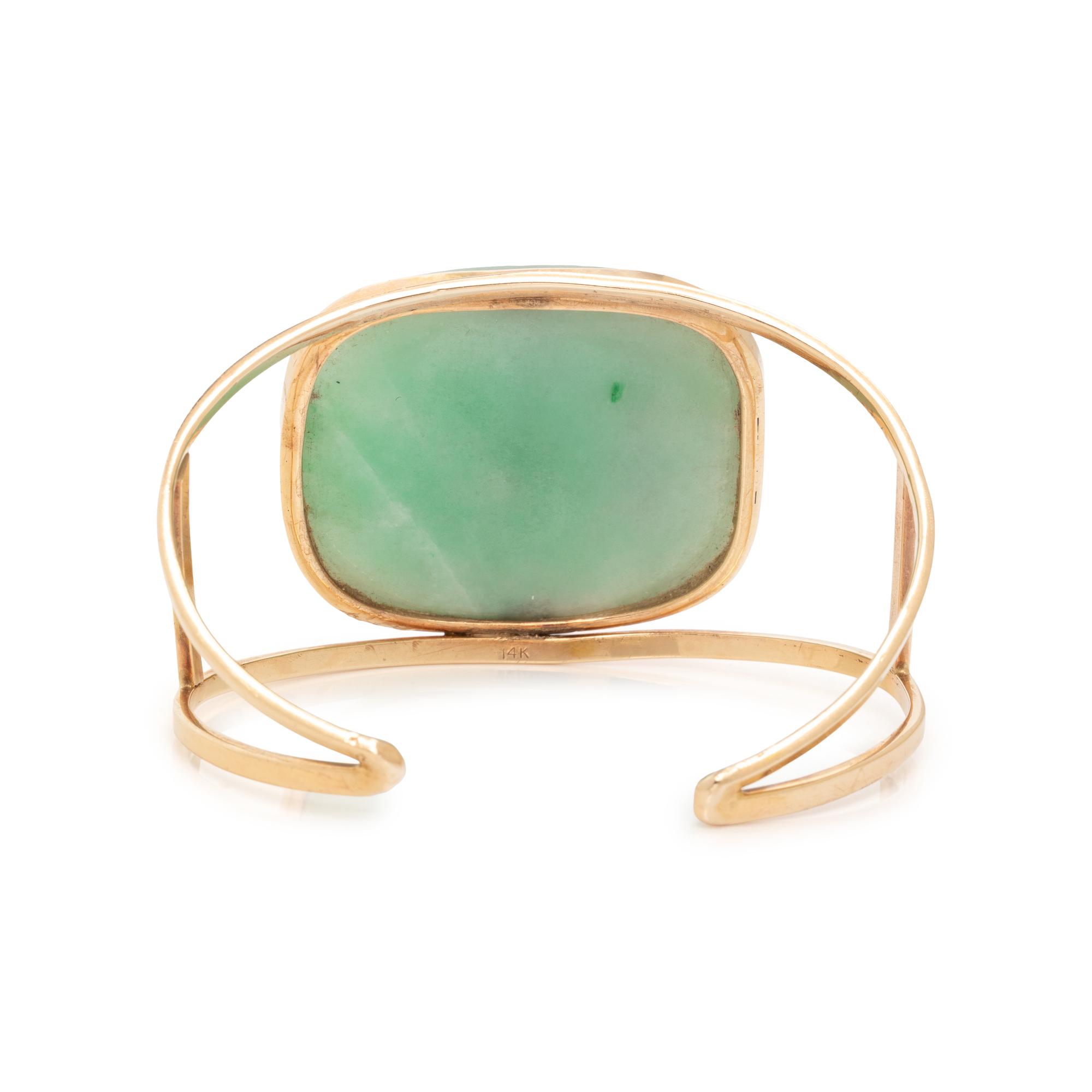 YELLOW GOLD AND JADE CUFF BRACELET