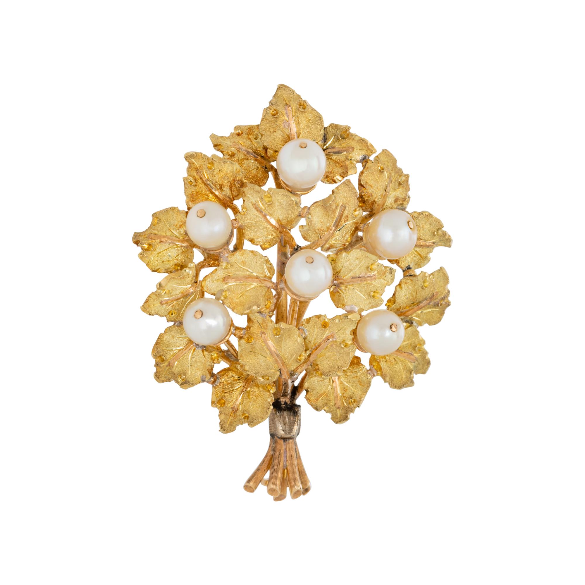 BUCCELLATI, TRICOLOR GOLD AND CULTURED PEARL BROOCH