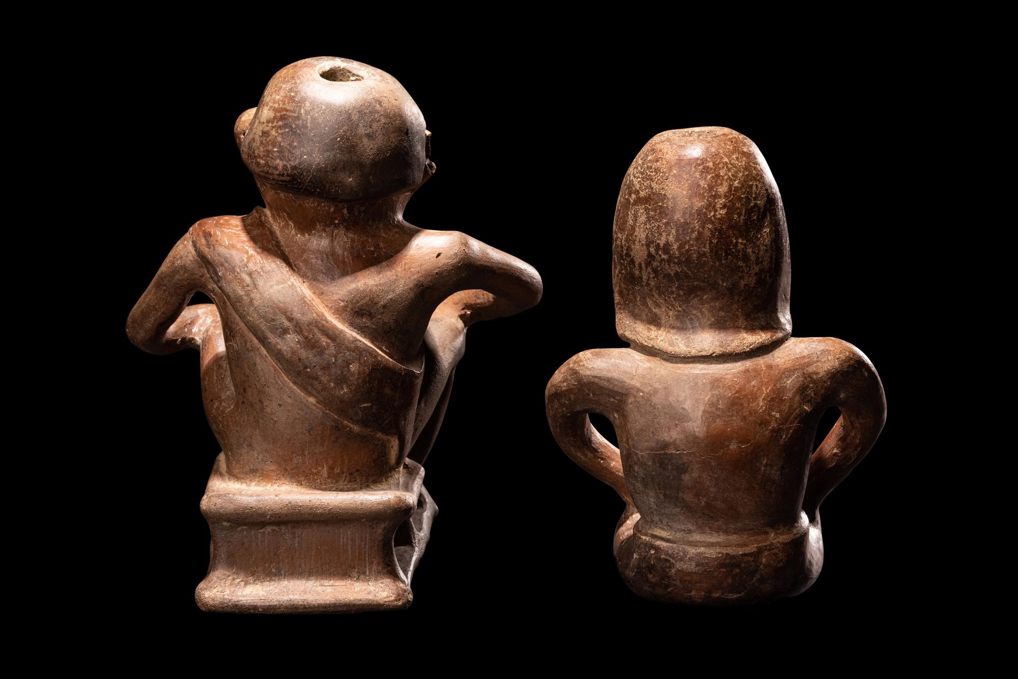 A Pair of Nariño Mascacocas