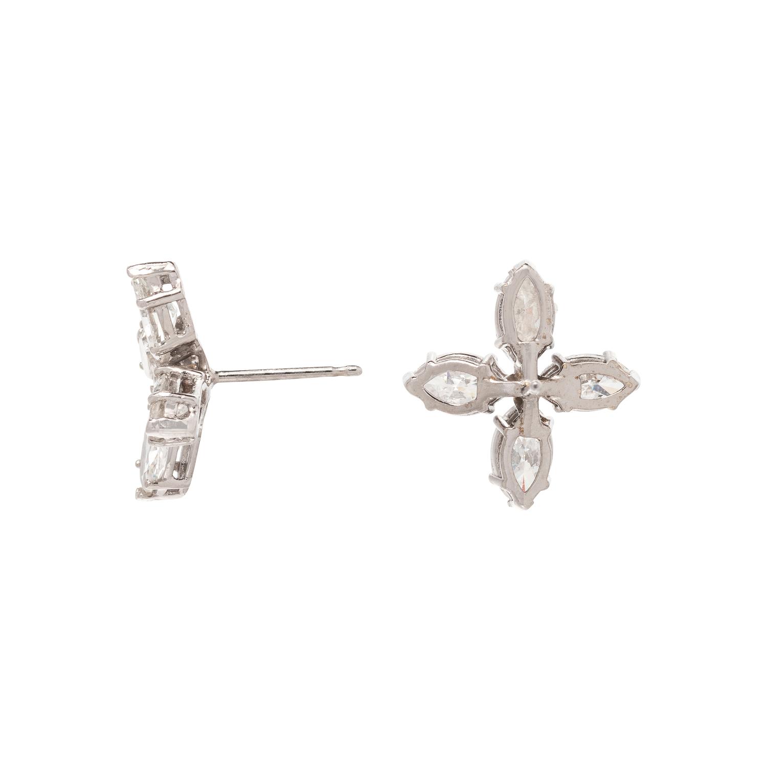 DIAMOND EARRINGS