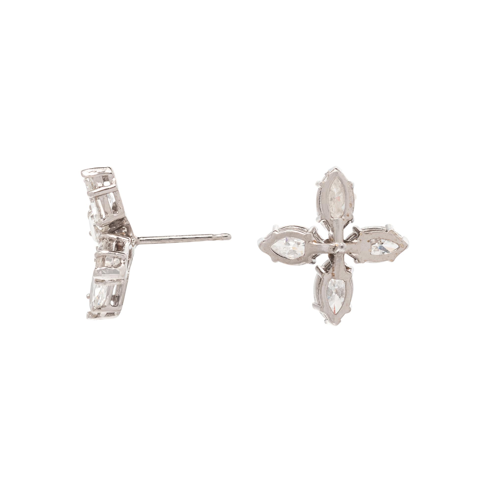 DIAMOND EARRINGS