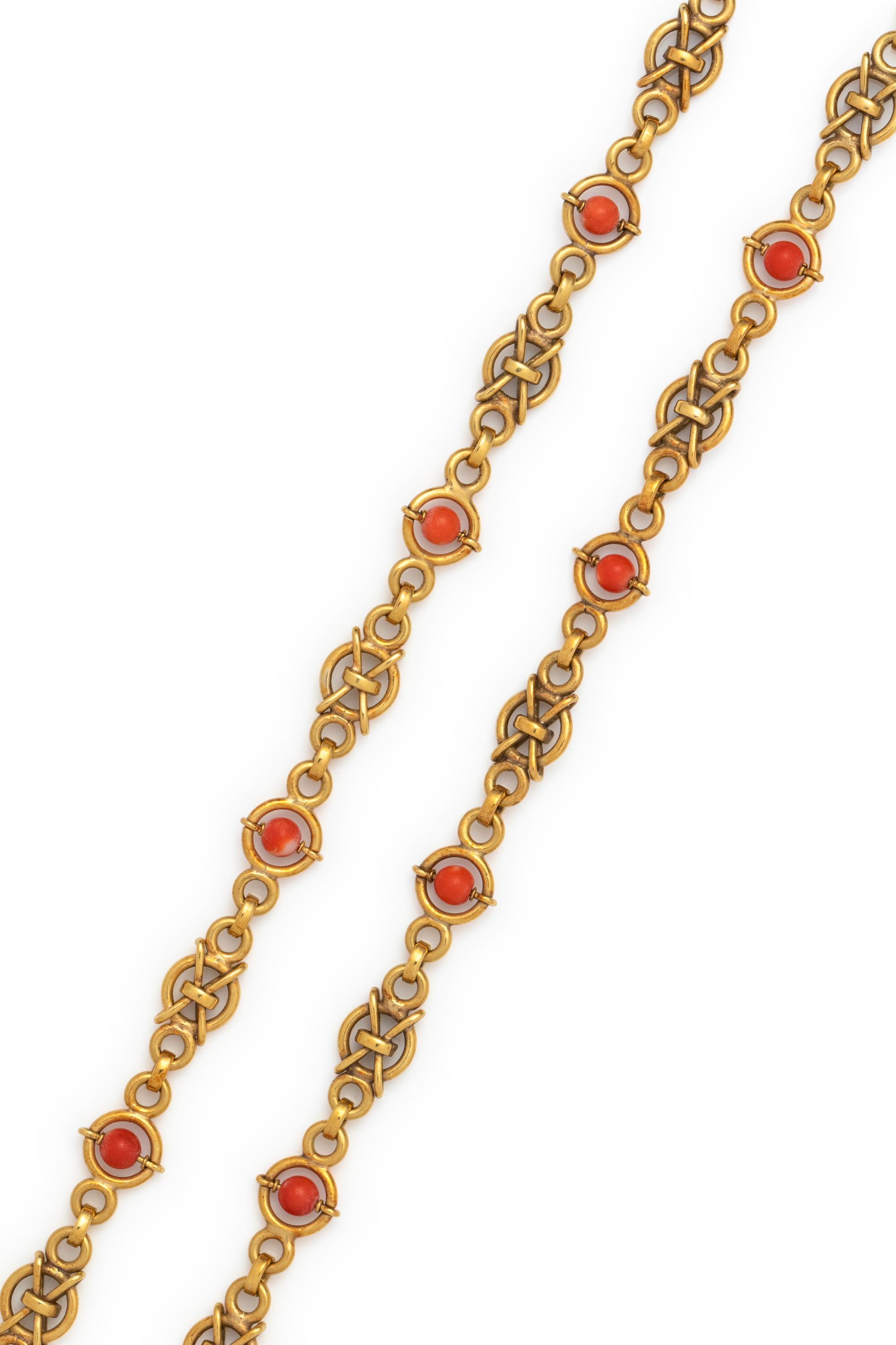 YELLOW GOLD AND CORAL NECKLACE