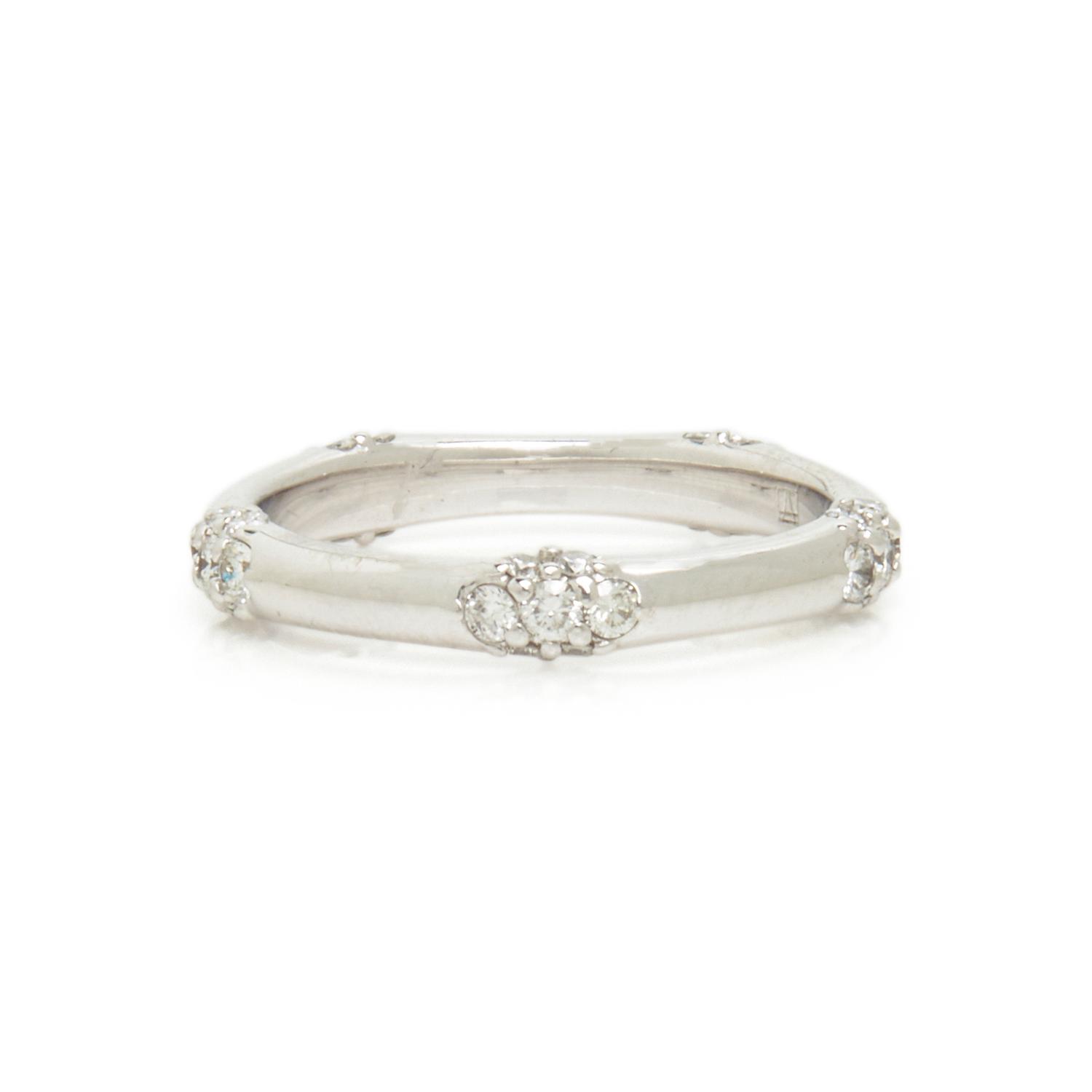 ANNA SHEFFIELD, WHITE GOLD AND DIAMOND 'CELESTINE' RING