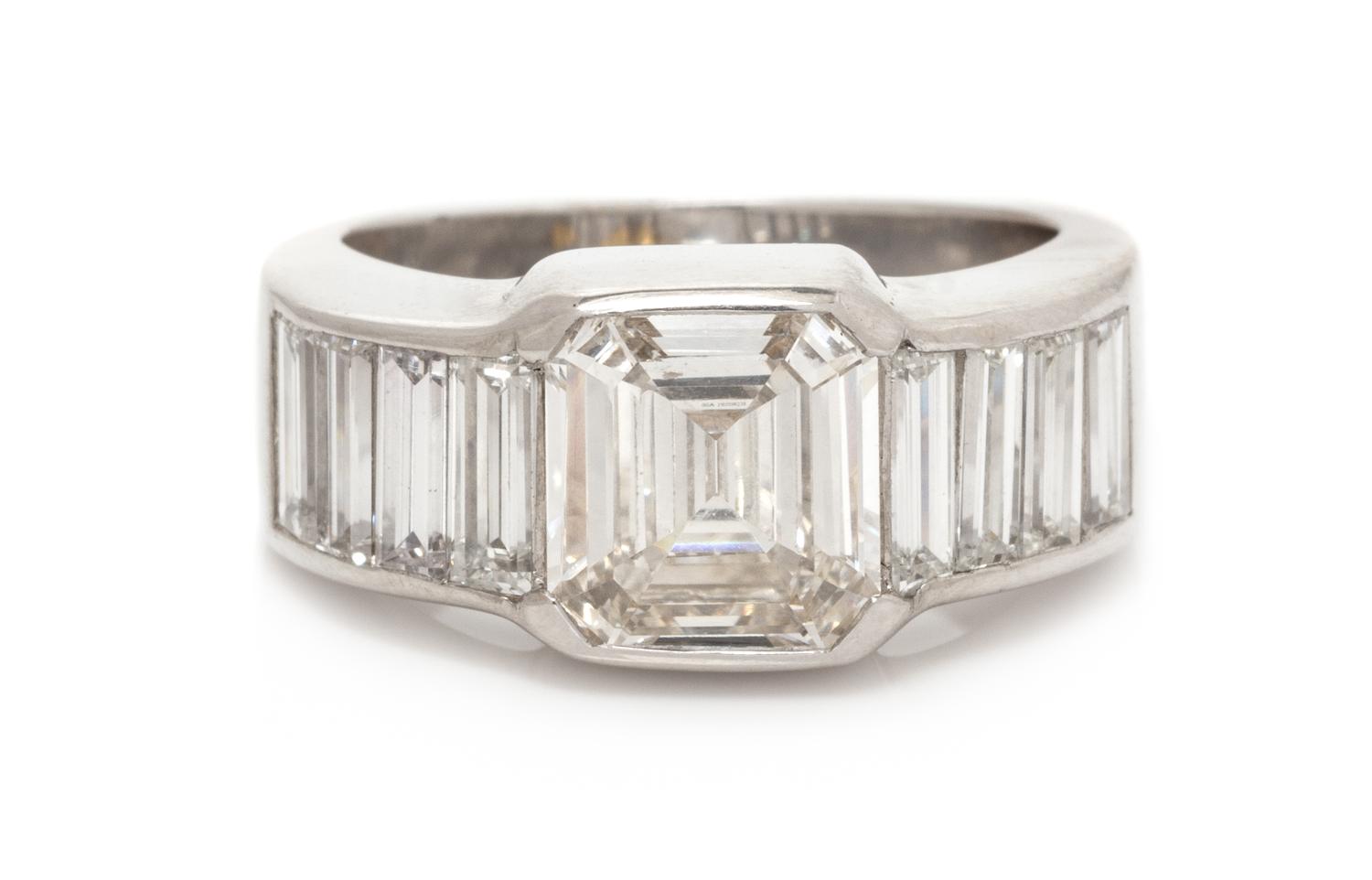 A Rhodium Plated 18 Karat Yellow Gold and Diamond Ring, Susan Berman, 4.70 dwts.