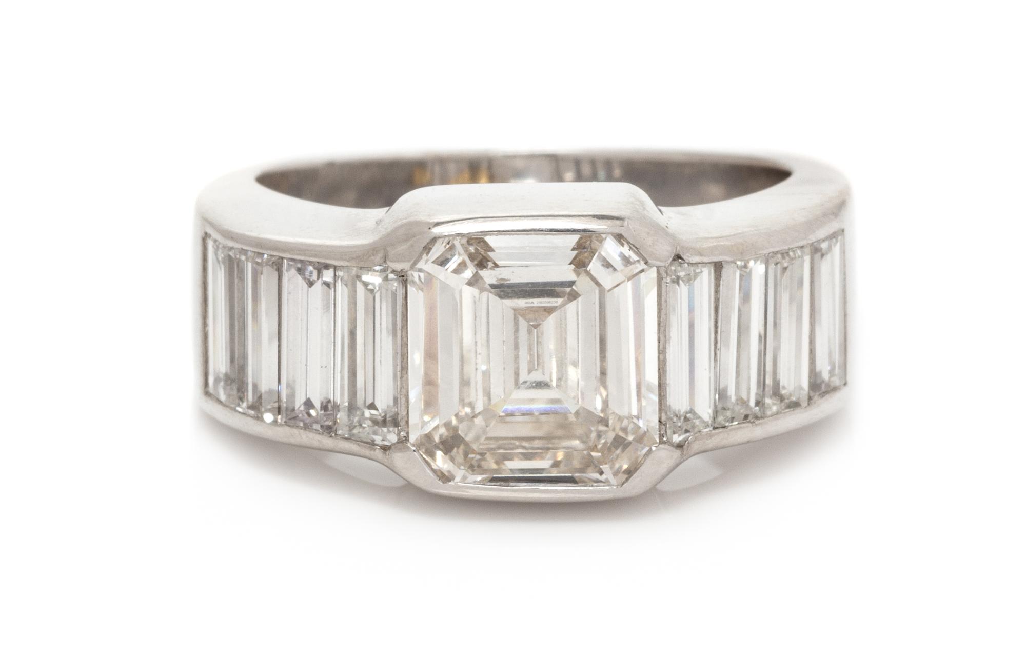 A Rhodium Plated 18 Karat Yellow Gold and Diamond Ring, Susan Berman, 4.70 dwts.