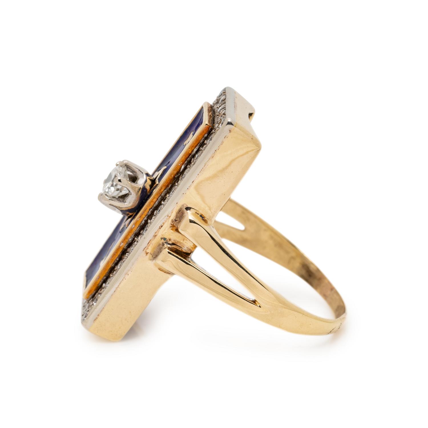DIAMOND AND ENAMEL RING