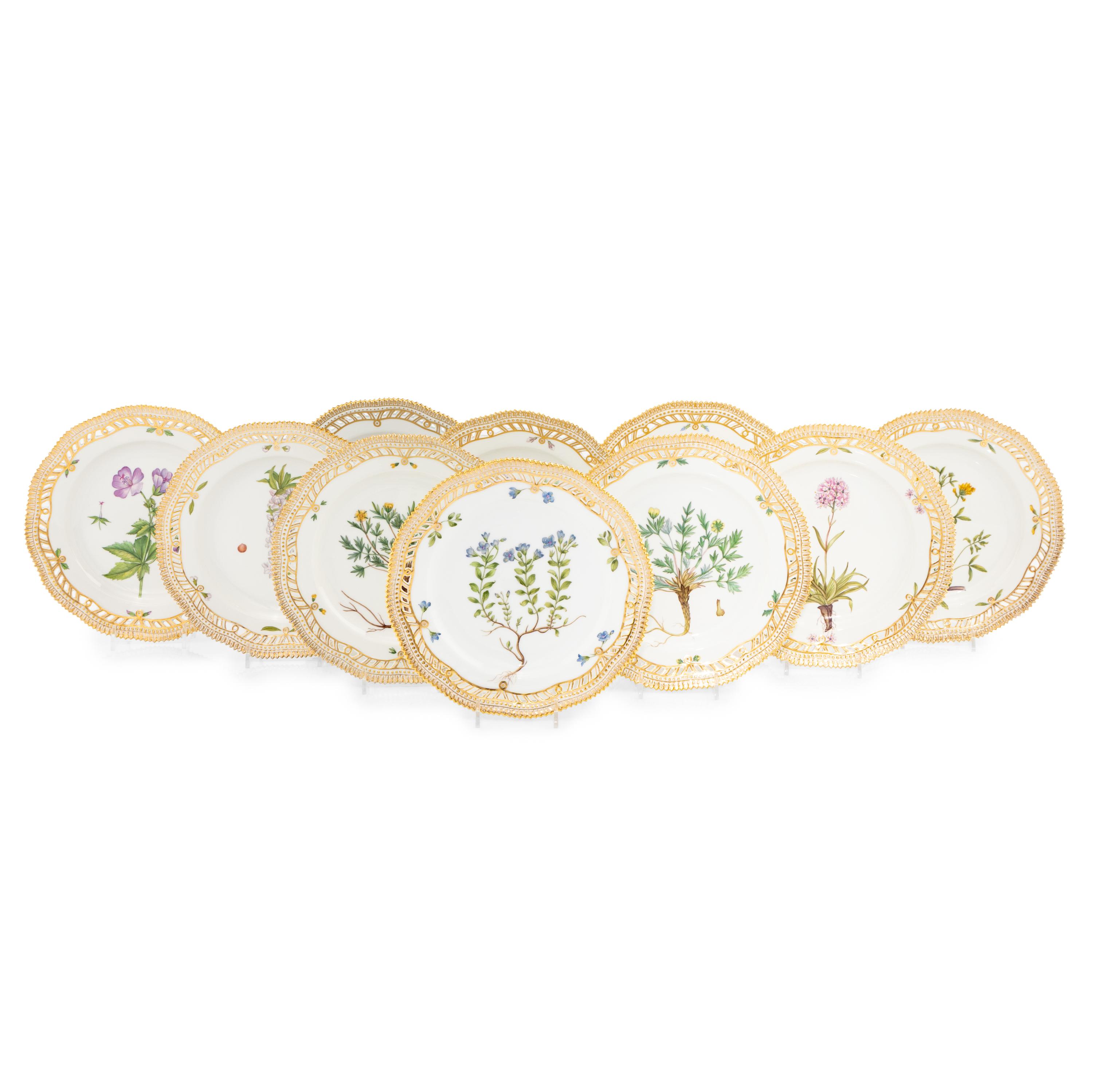 A Set of Eight Royal Copenhagen Flora Danica Porcelain Dessert Plates