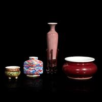 Four small Chinese porcelain coupes and vases Qing dynasty