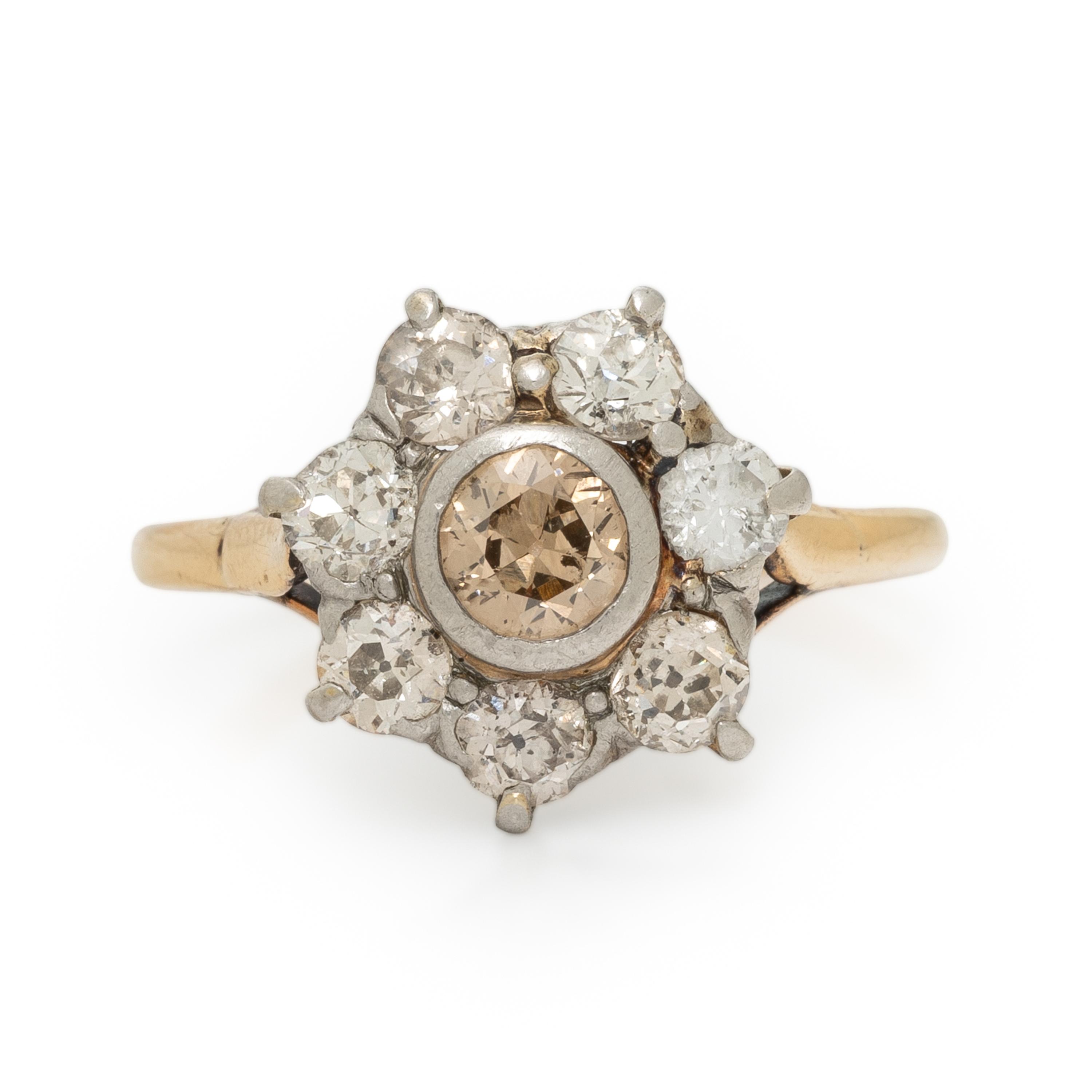 COLORED DIAMOND AND DIAMOND RING