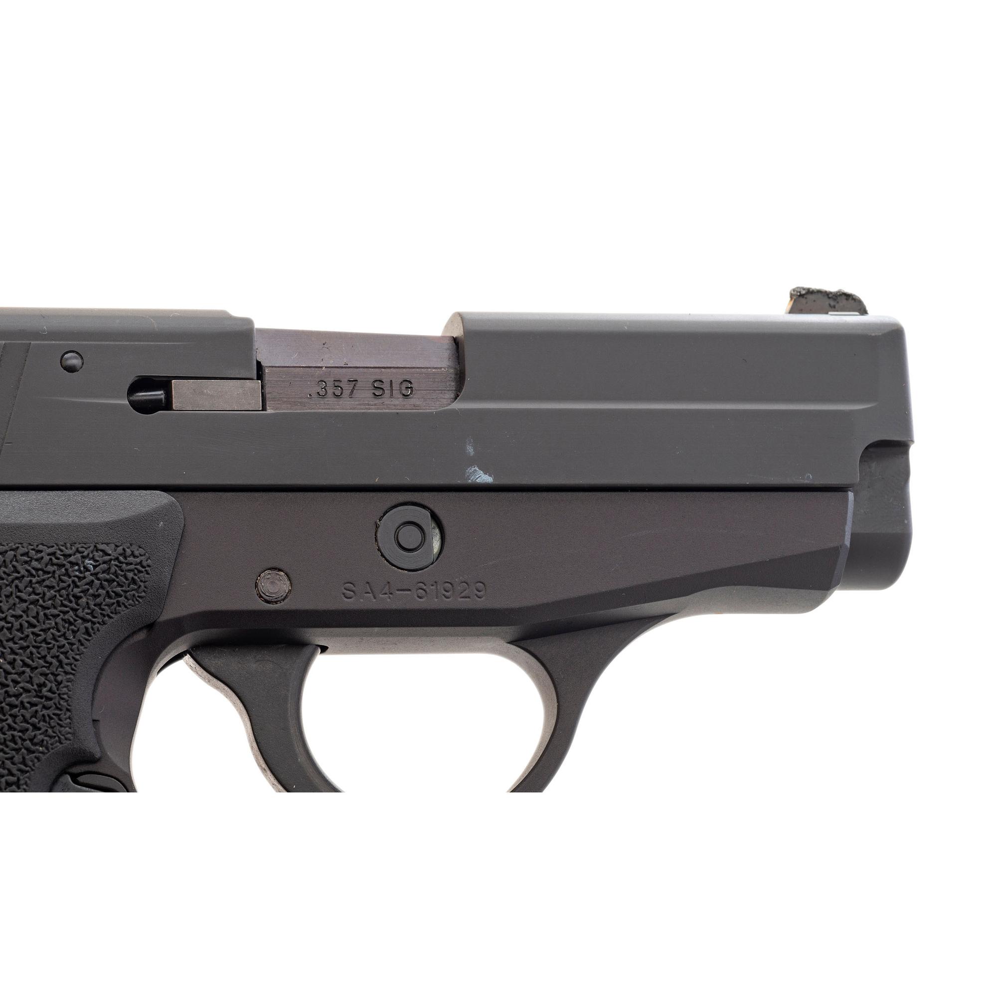 *Early Sig P239 in Box with Accessories and .357 Sig and .40 S&W barrels.
