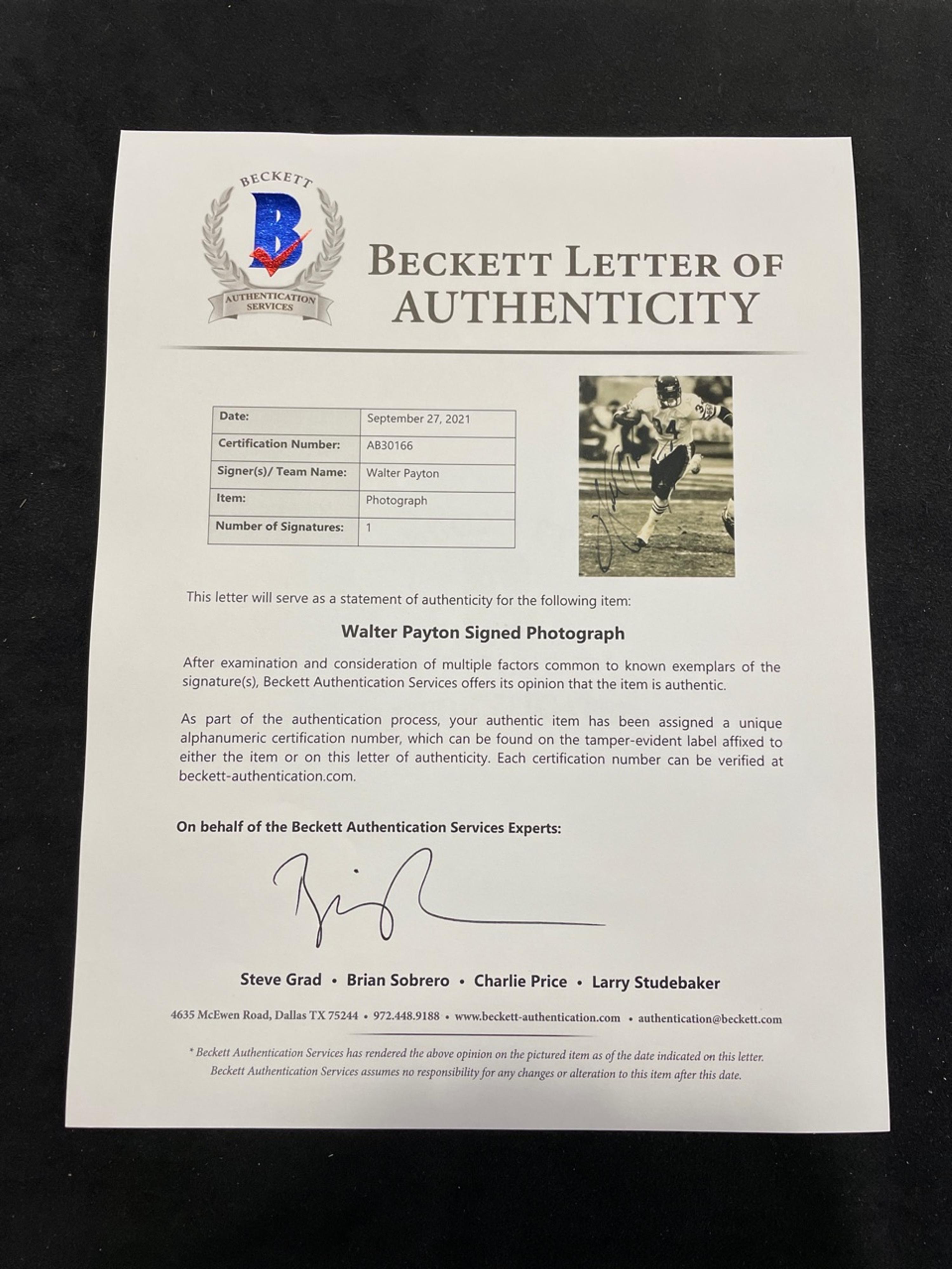 A Group of Mike Ditka and Walter Payton Chicago Bears Signed Autograph Photos (BAS Beckett Authentication Services Certified),