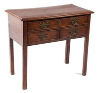 An English George II Mahogany Lowboy Height 29 x width 32 1/4 x depth 17 inches. — 19TH CENTURY