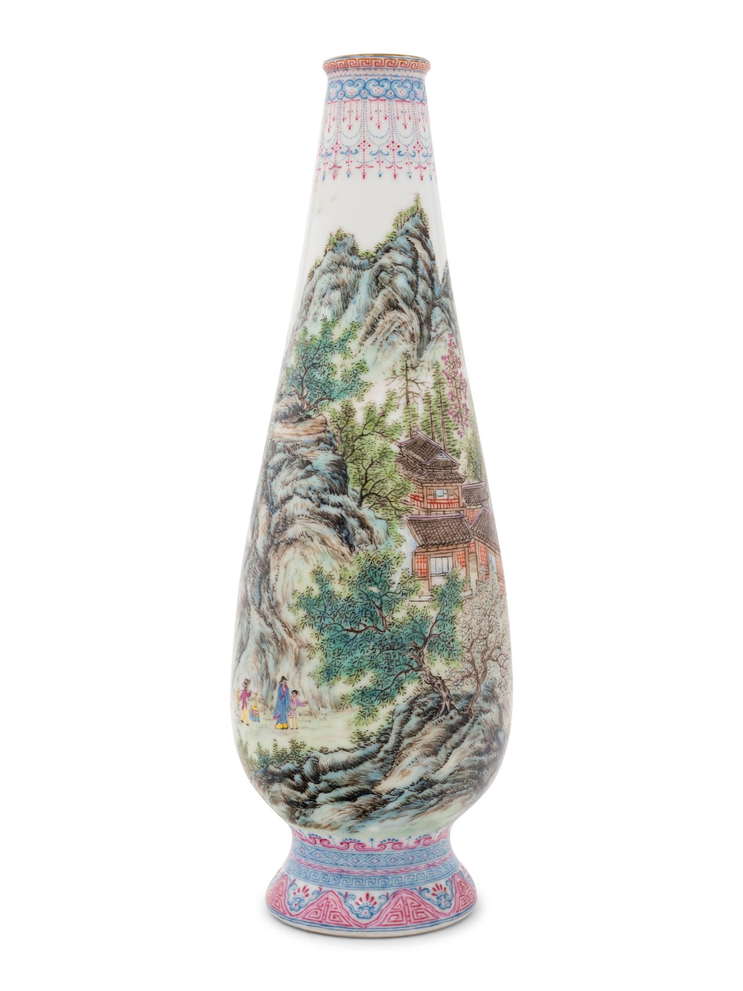 A Chinese Famille Rose Porcelain Vase