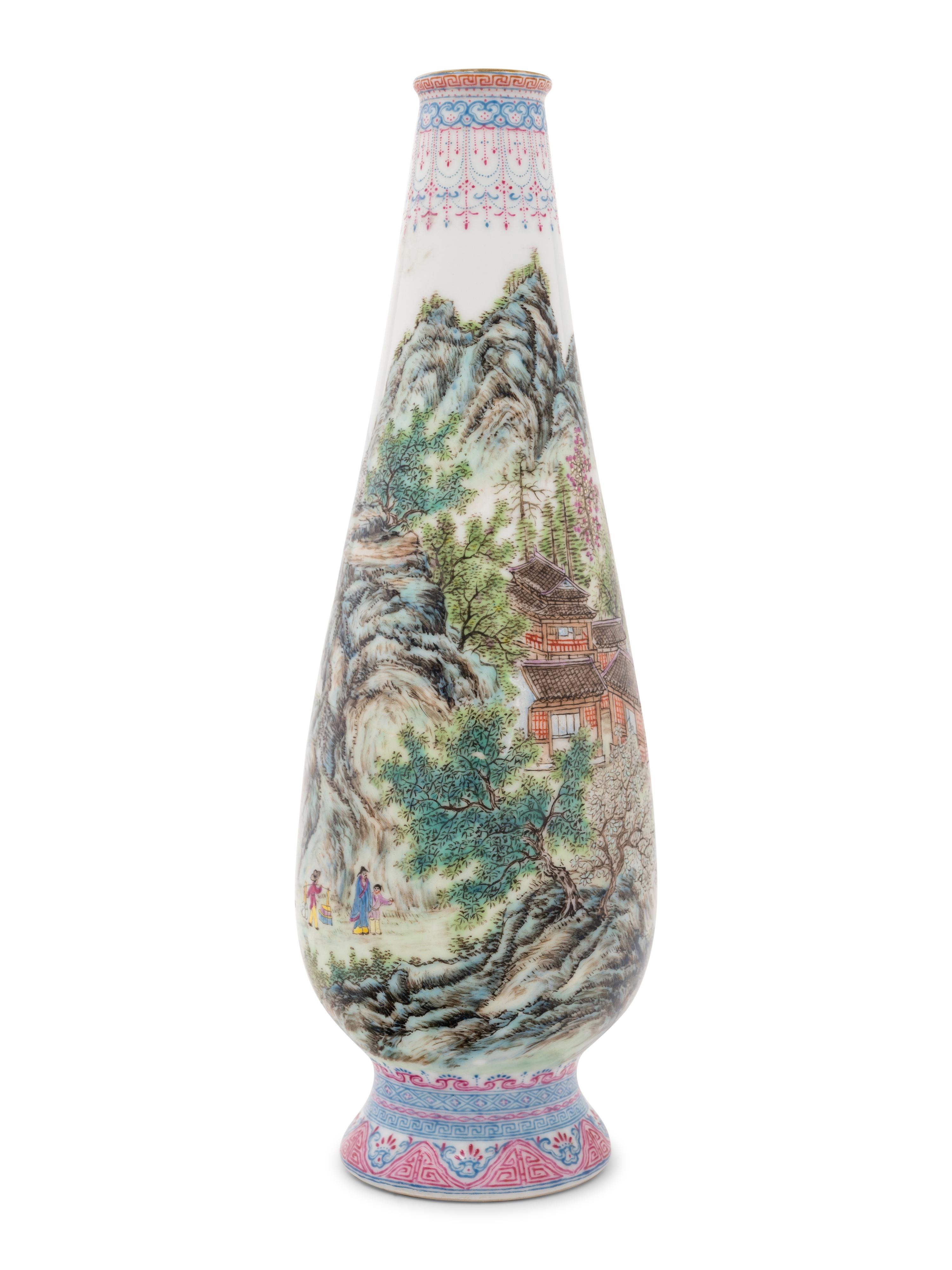 A Chinese Famille Rose Porcelain Vase