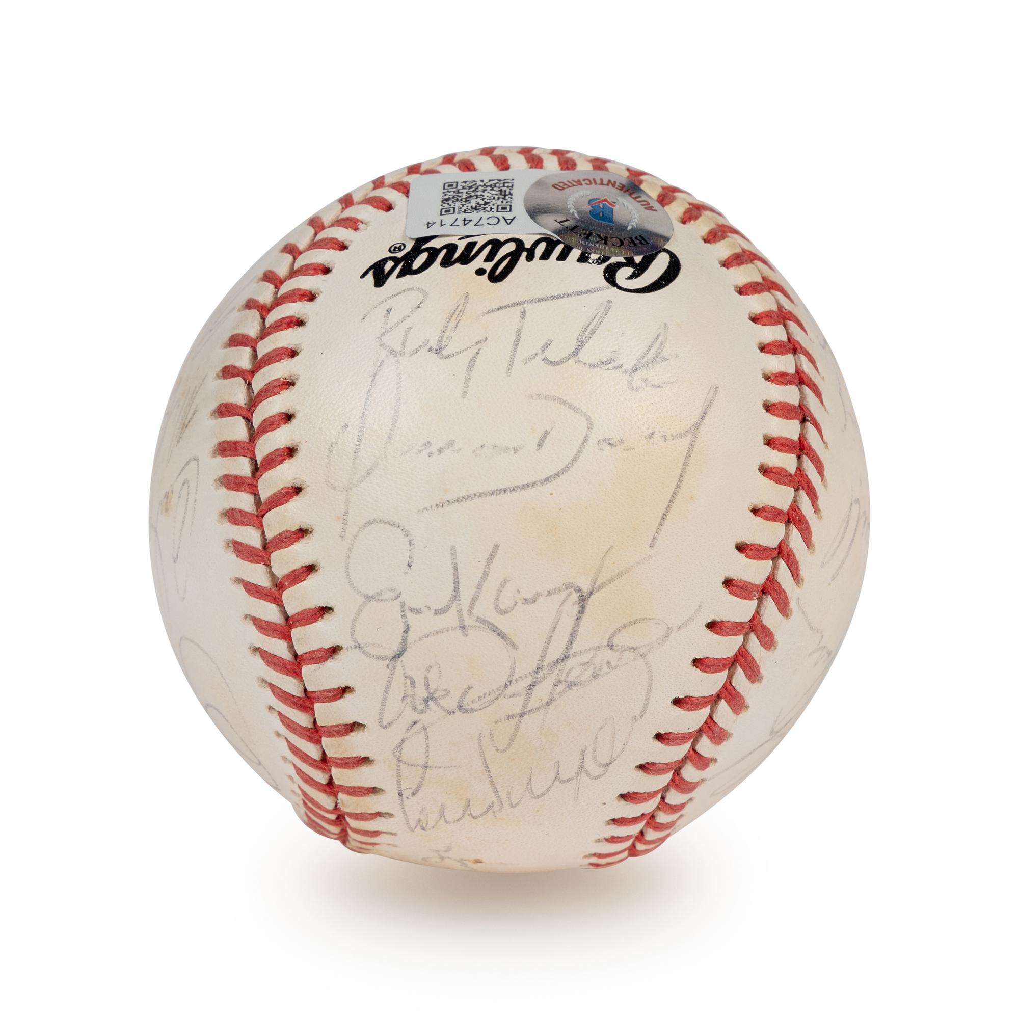 A 1992 Los Angeles Dodgers Team Signed Autograph Baseball - 22 Total With Mike Piazza and Pedro Martinez Rookie Era Signatures (Beckett Authentication Services Letter),