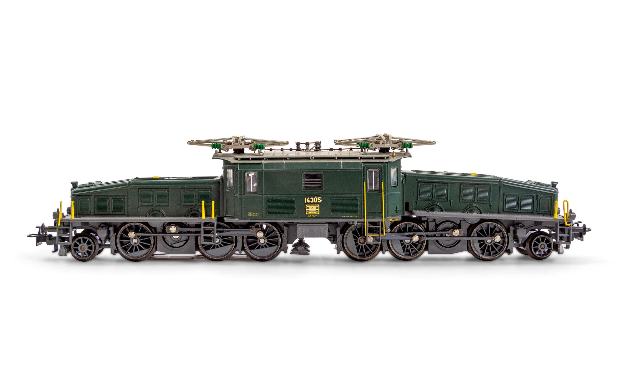 A Marklin Polychrome HO-Gauge Crocodile Locomotive