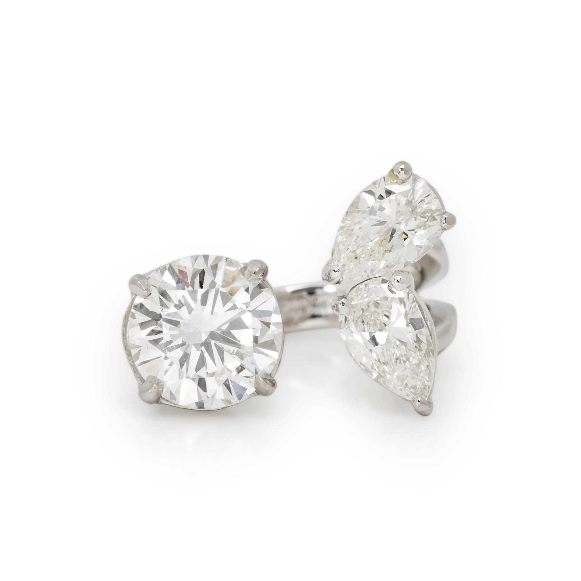 CHRISTOPHER KAUFMANN, DIAMOND AND PLATINUM RING