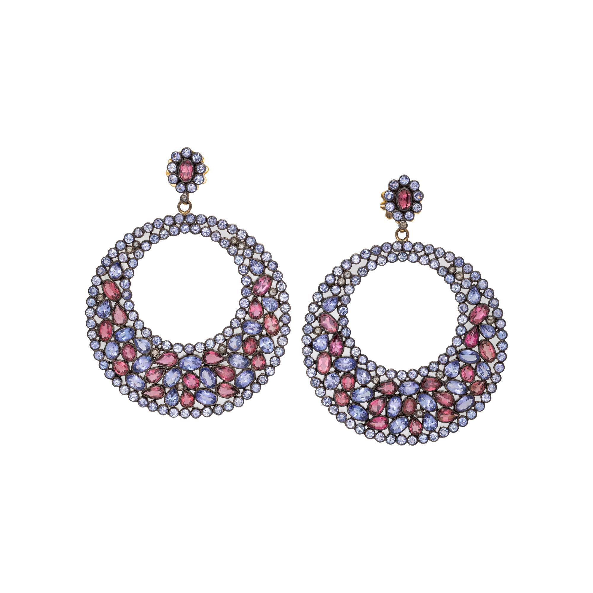 STERLING SILVER, YELLOW GOLD AND MULTIGEM SET