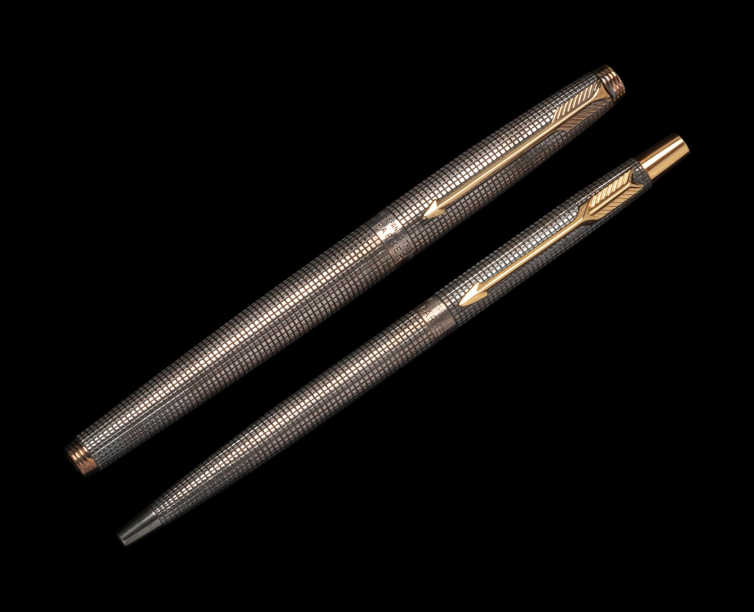 A Parker Limited Edition Spanish Treasure Fleet-1715 Fountain Pen and Rollerball Pen Set
