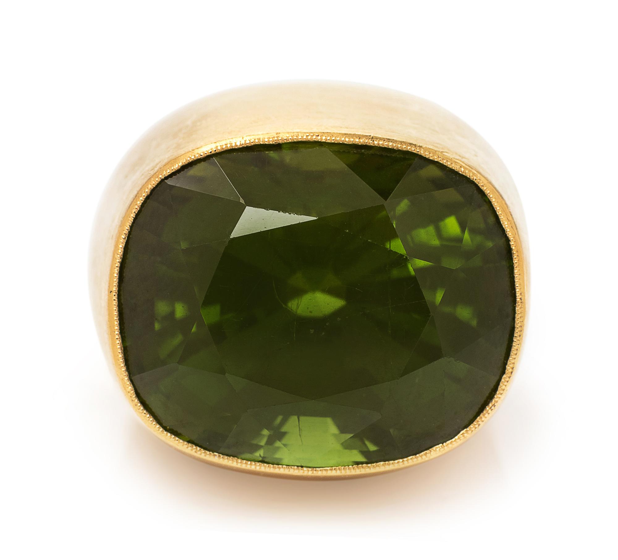 A 22 Karat Yellow Gold and Peridot Ring,