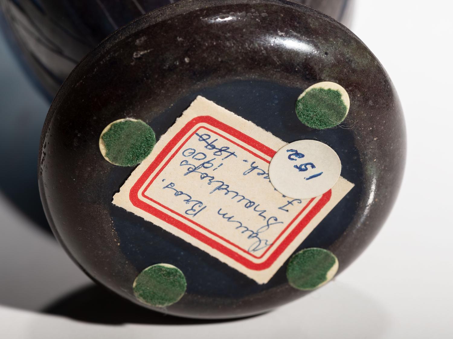 Snowdrop Vase