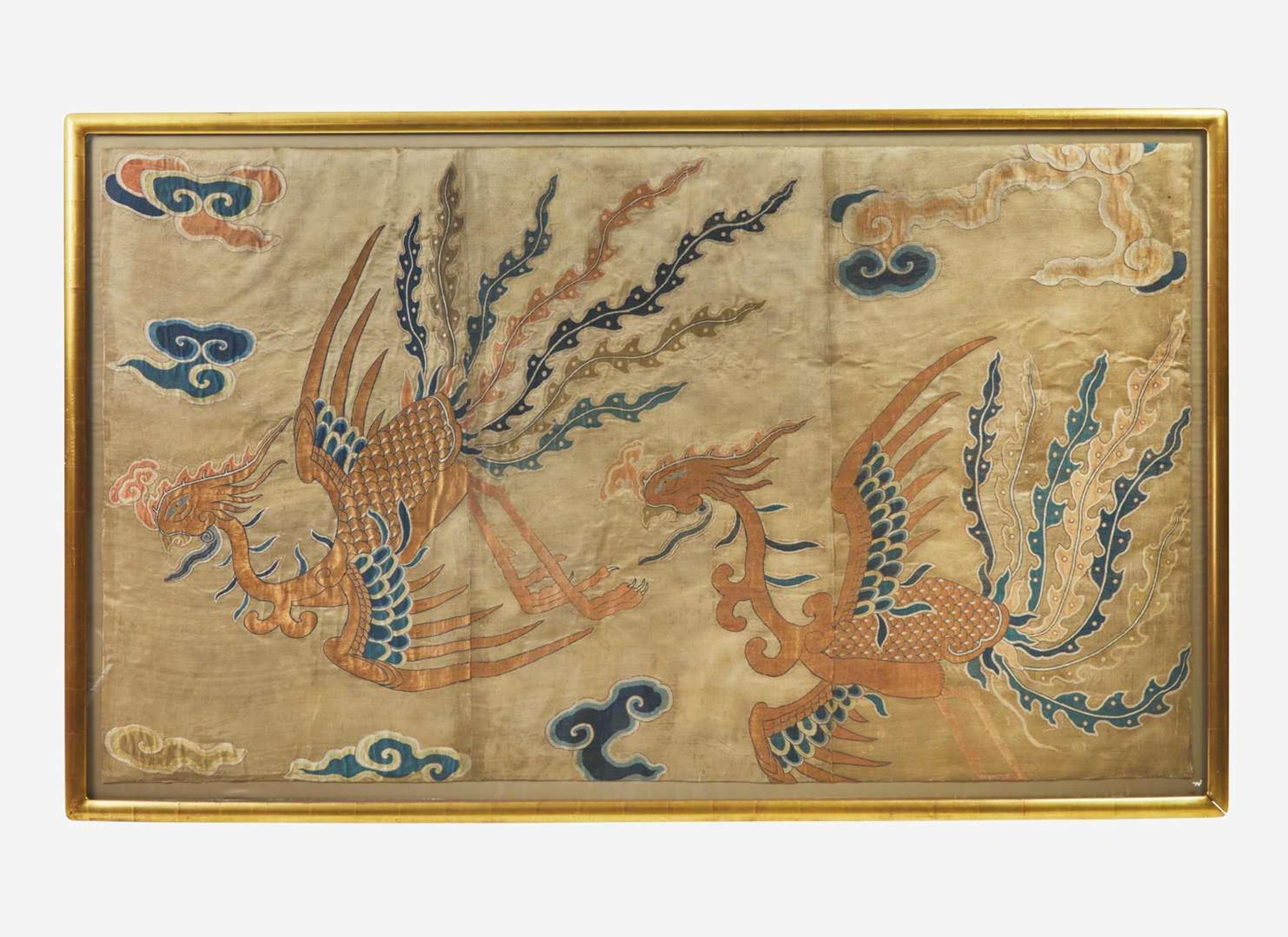 A very large Chinese woven silk "Phoenix" panel, 17th/18th century or earlier 鳳紋刺繡 十七十八世紀或更早