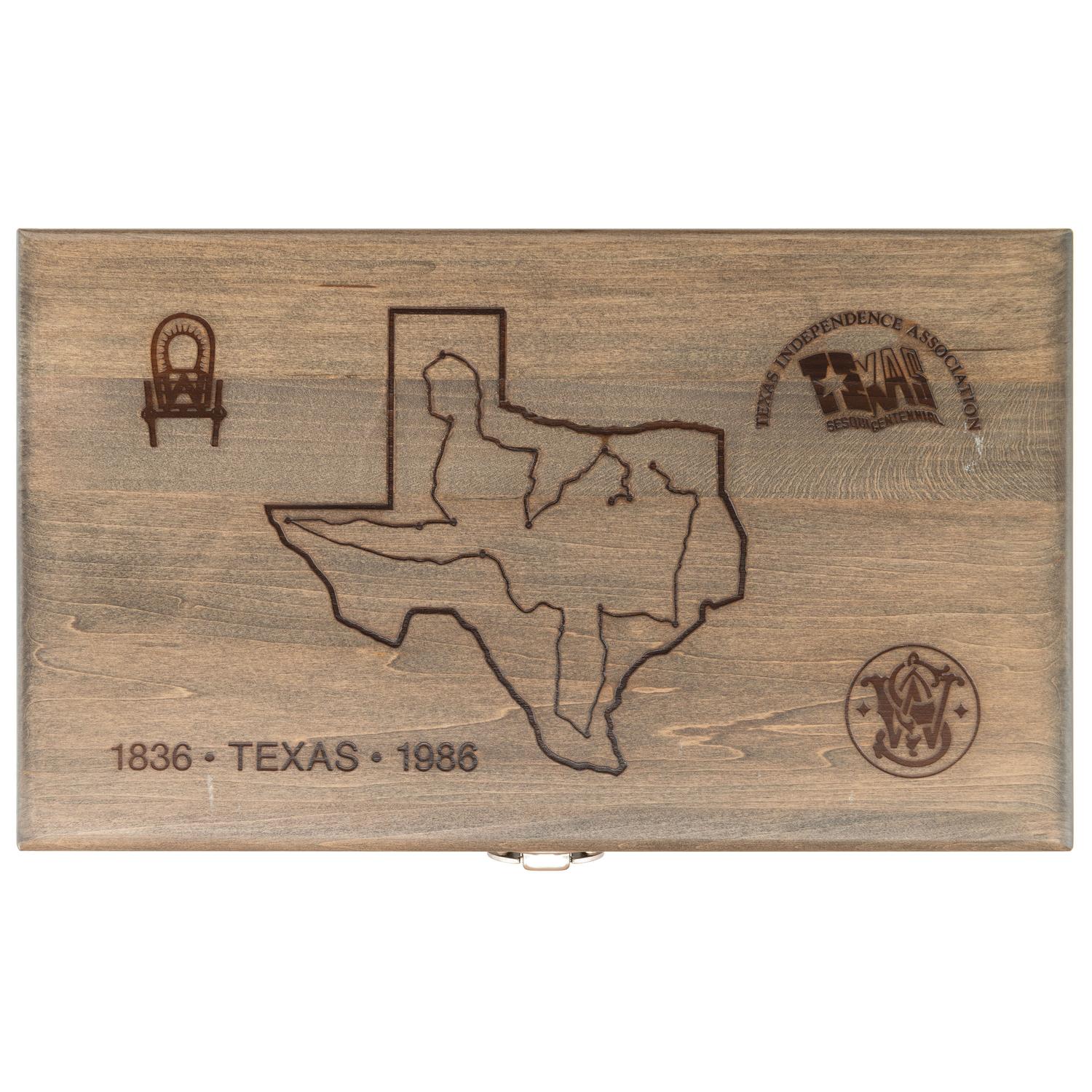 *Smith & Wesson Model 544 Texas Commemorative in Shipping Box with Presentation Case