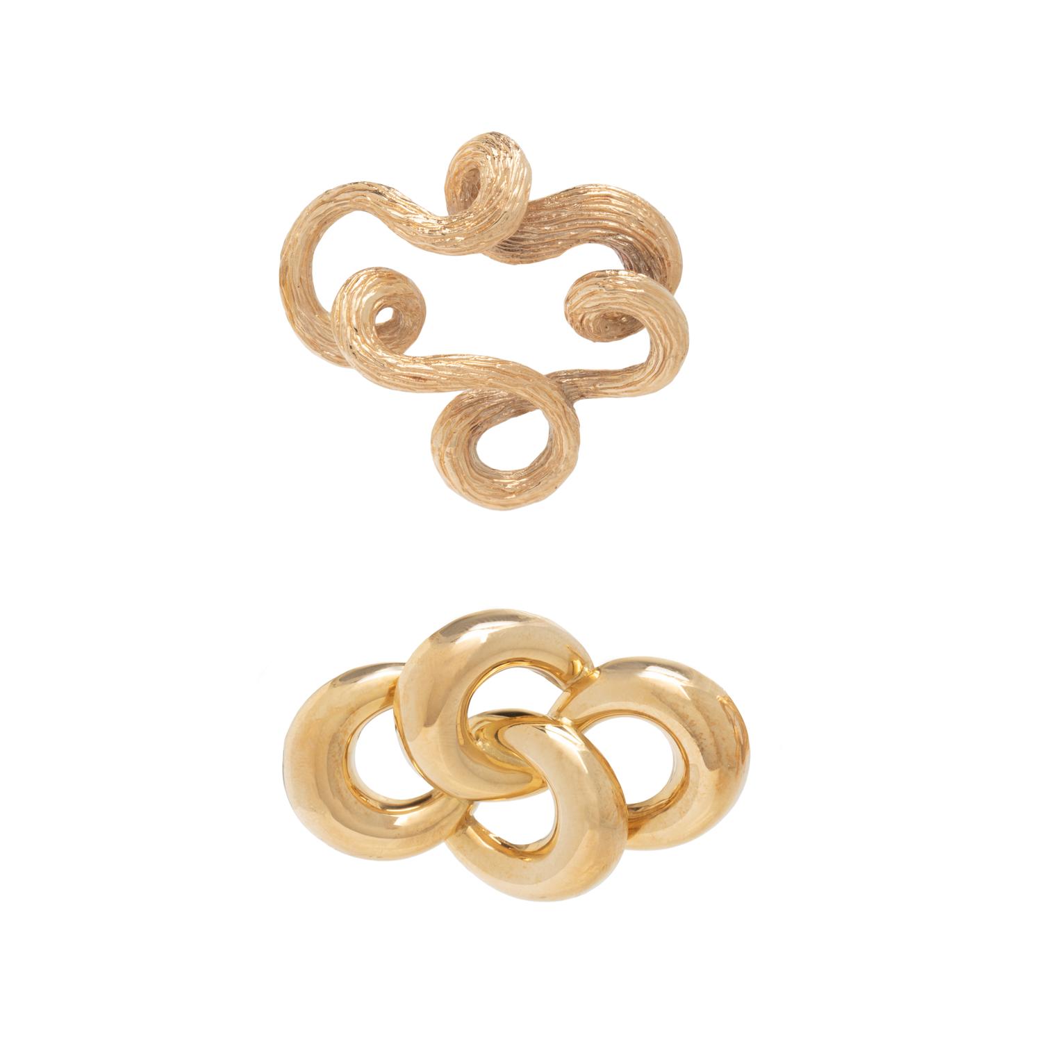 COLLECTION OF YELLOW GOLD BROOCHES