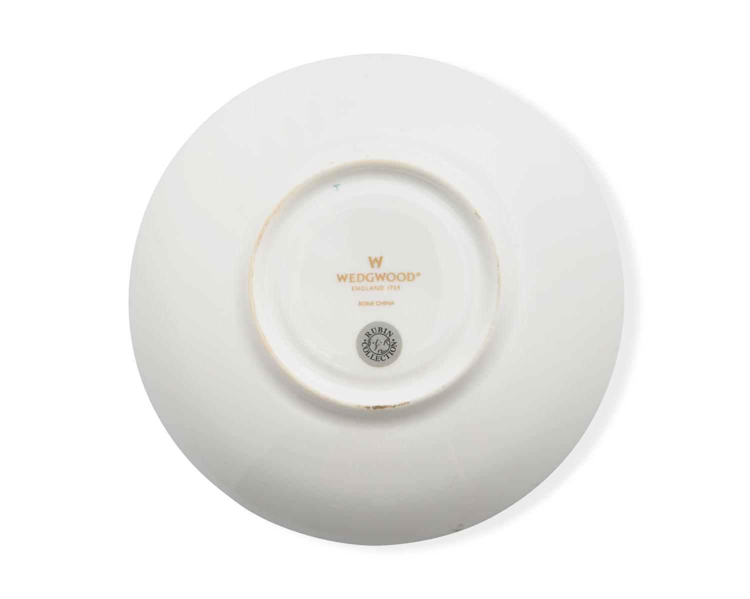 A Wedgwood Lustreware Porcelain Tea Service