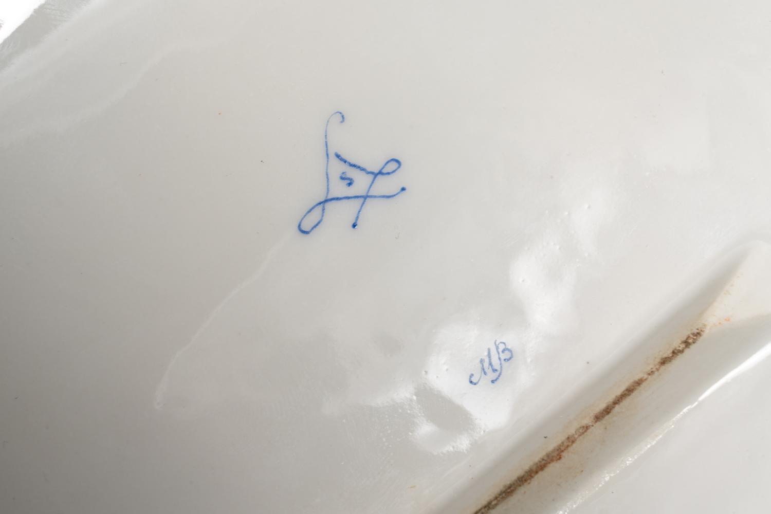 A Sèvres Style Porcelain Table Casket