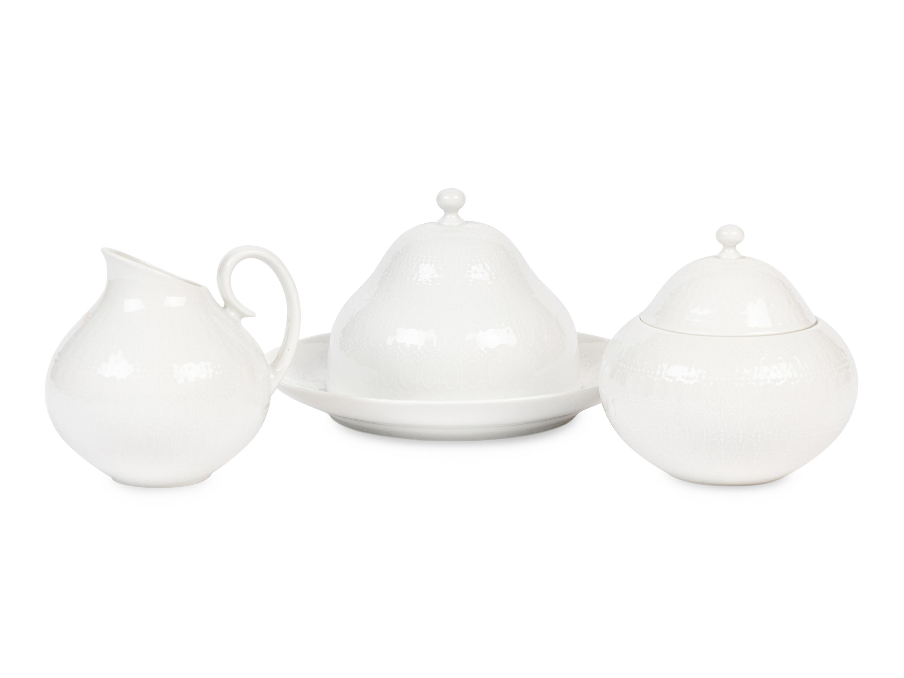 A Rosenthal Romance Porcelain Dinner Service